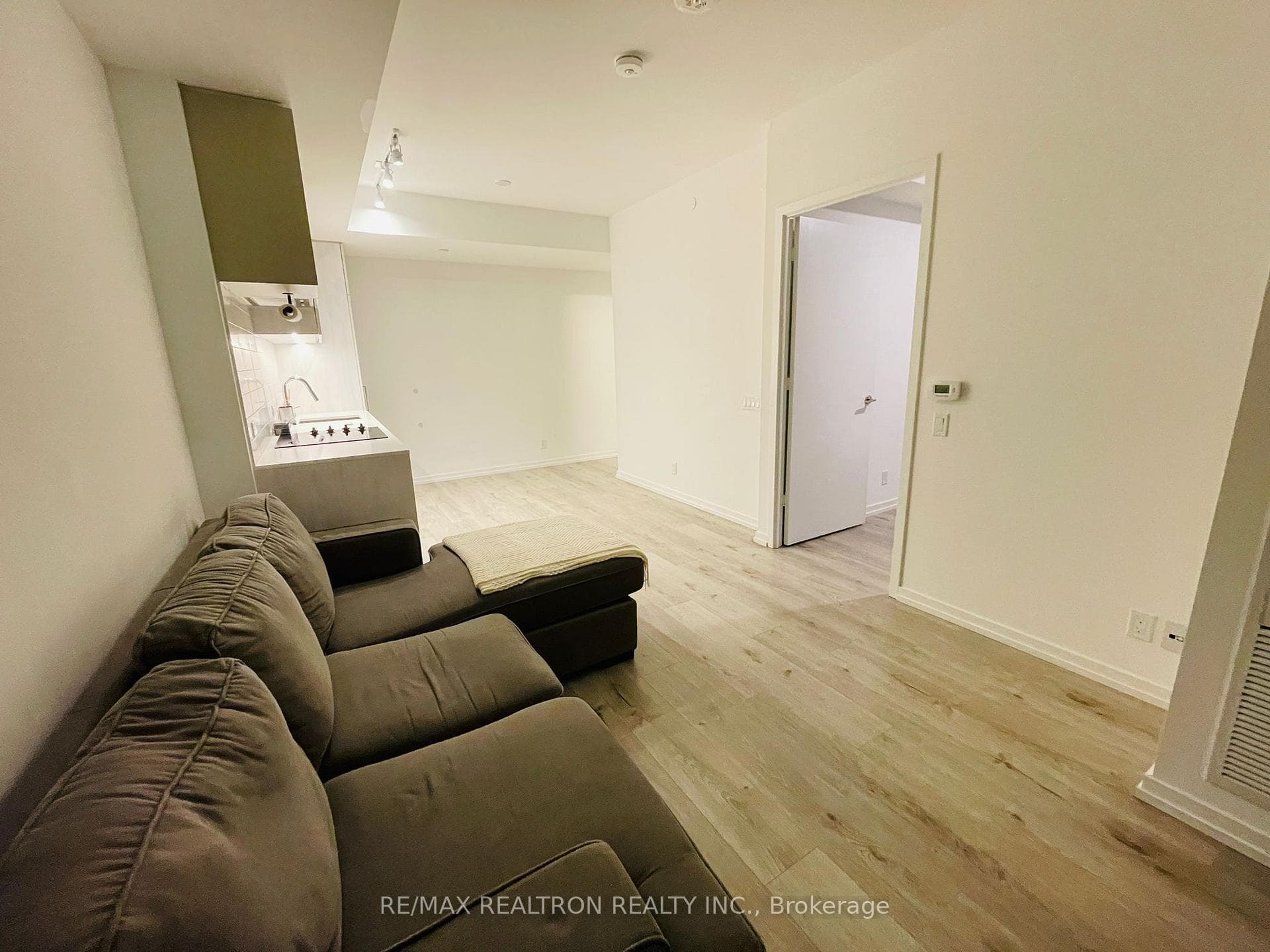 1000 Portage Parkway Unit 2315 photo 23