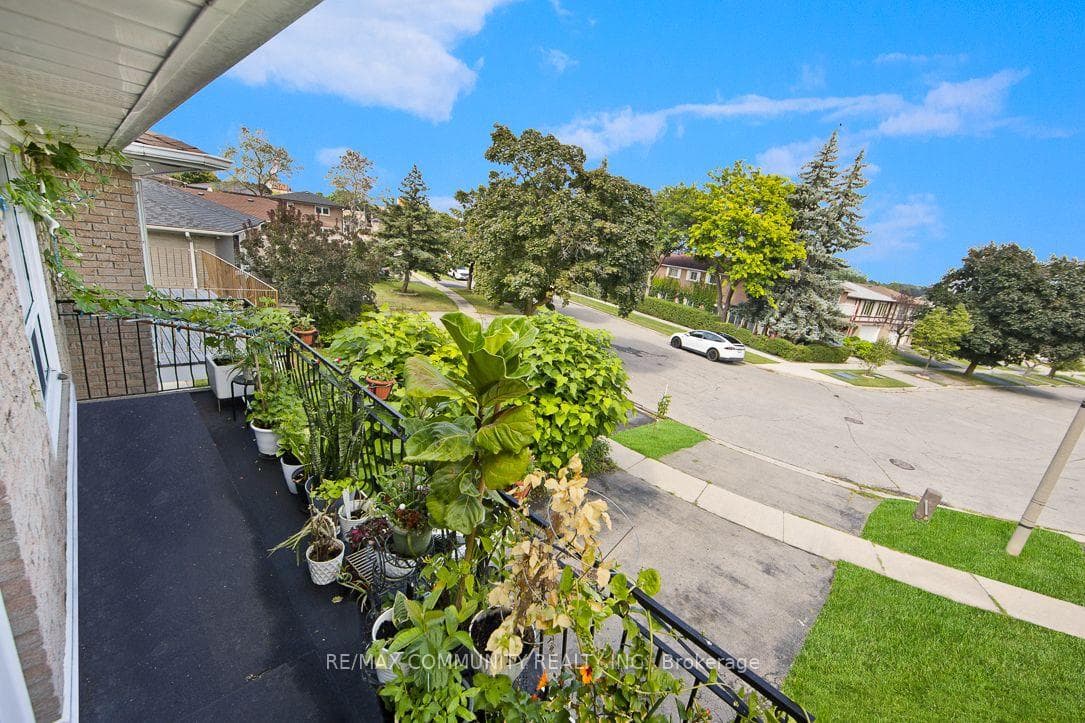 17 Tineta Crescent photo 13