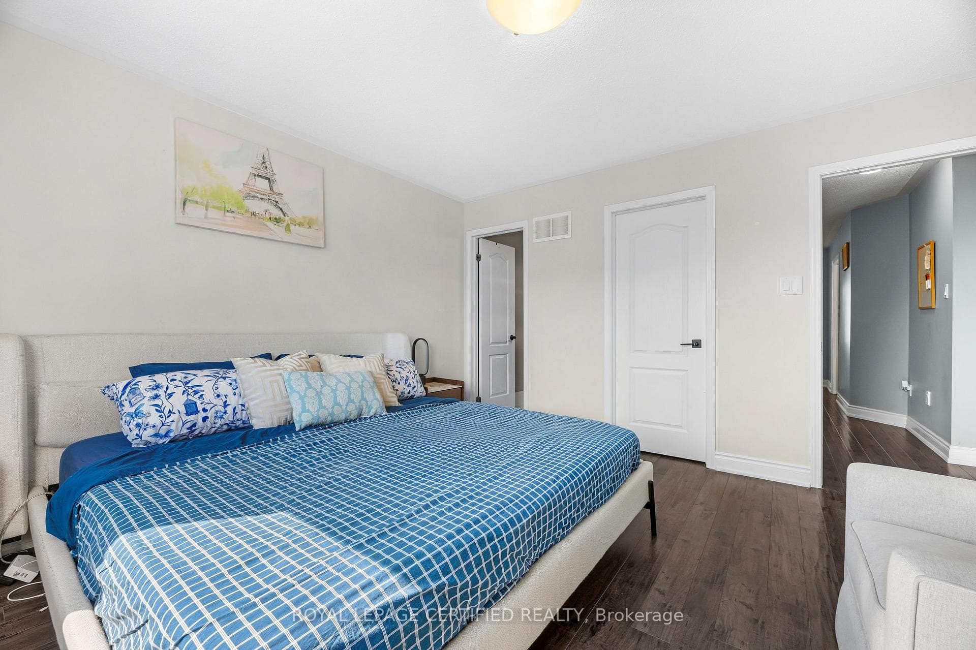 938 Burrows Gate photo 18