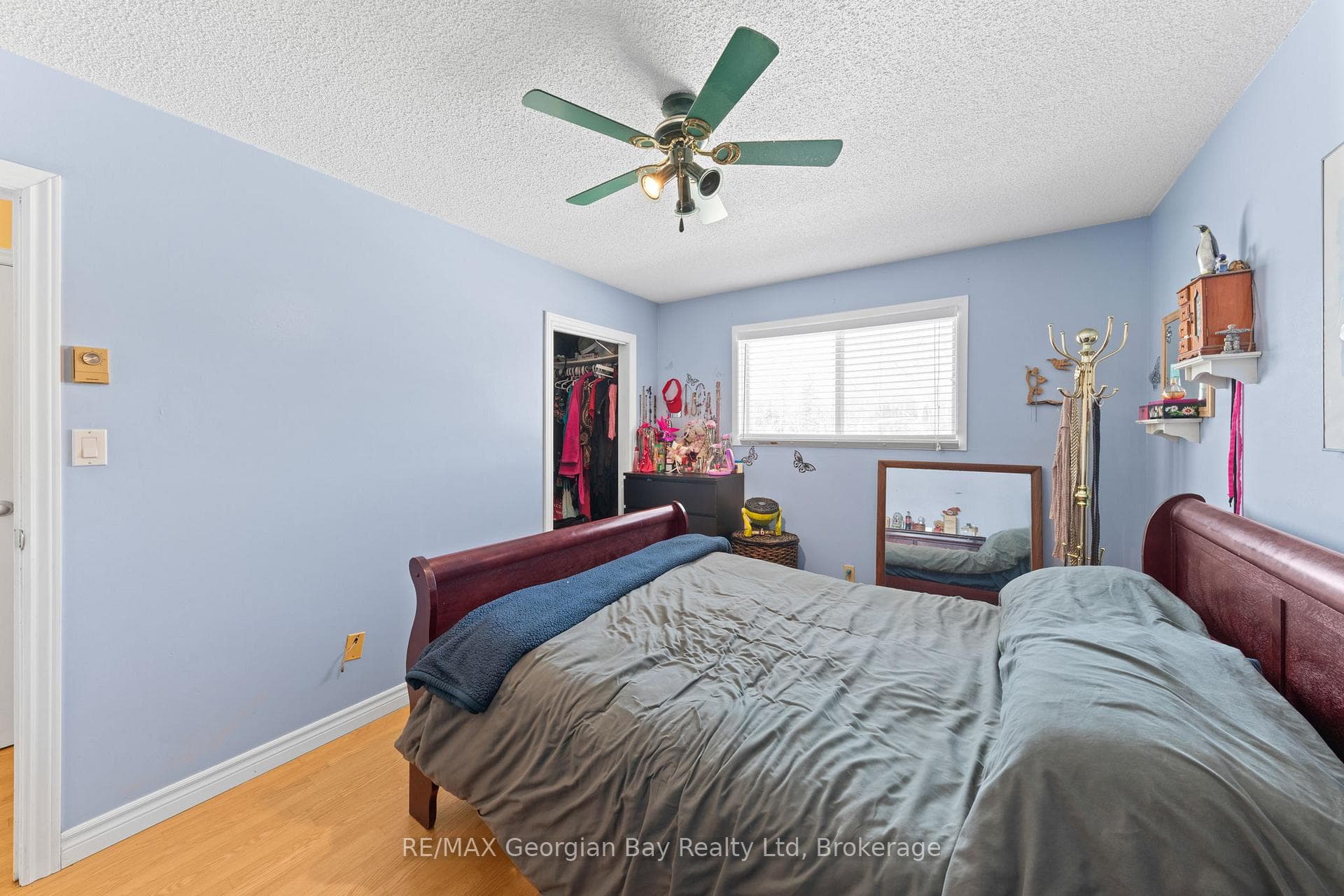 758 Ontario Street photo 17
