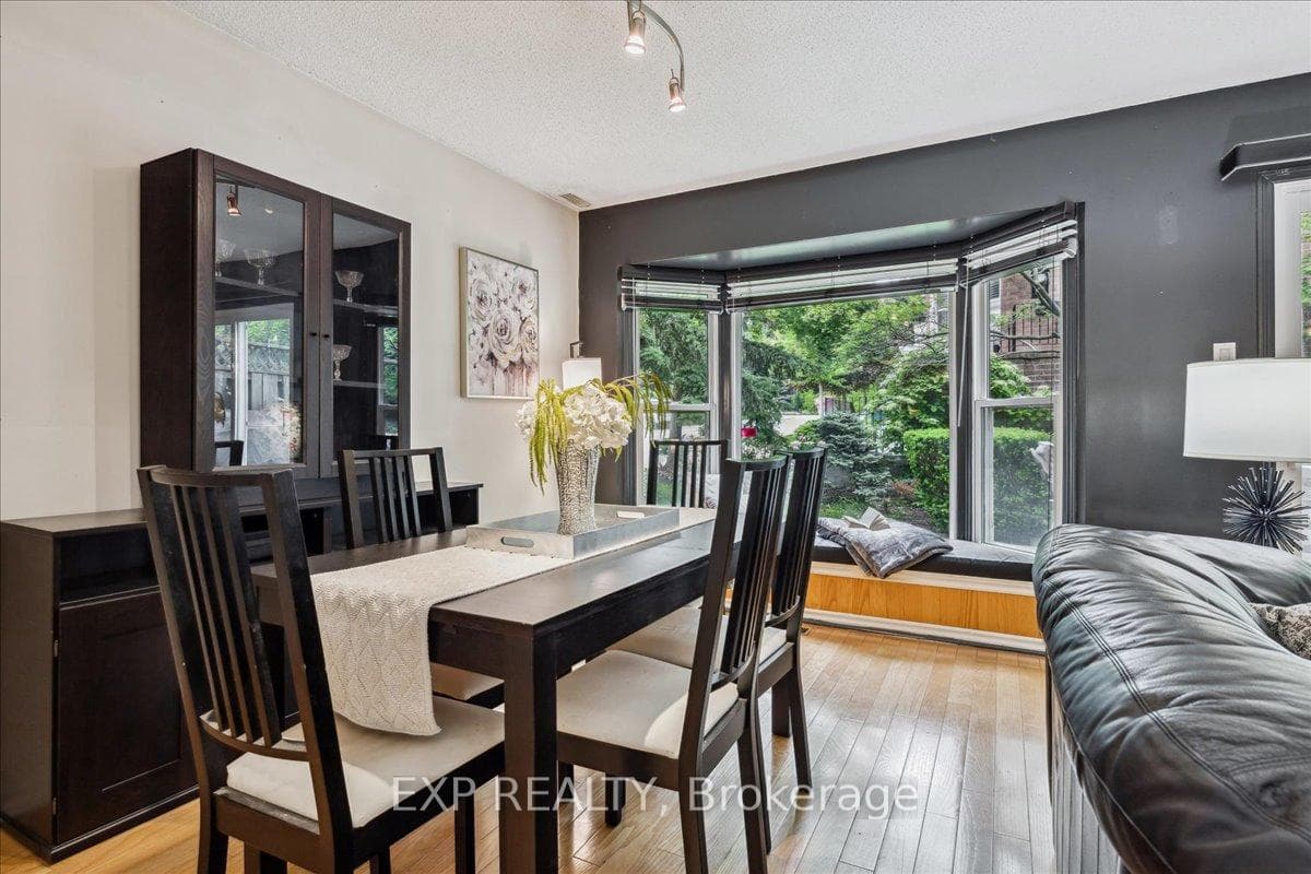 Spacious Open-Concept Dining