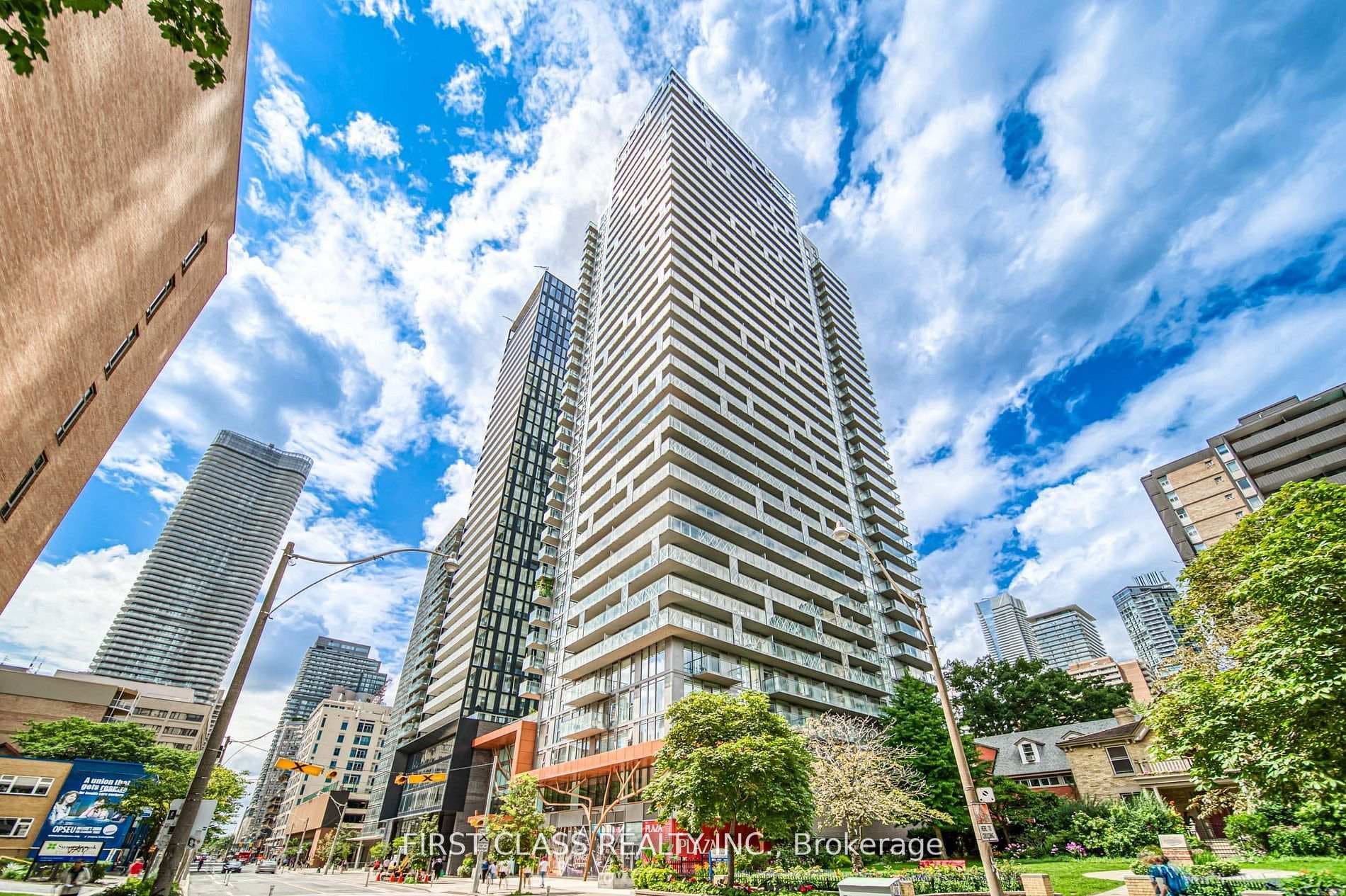 50 Wellesley Street Unit 2601 photo 1