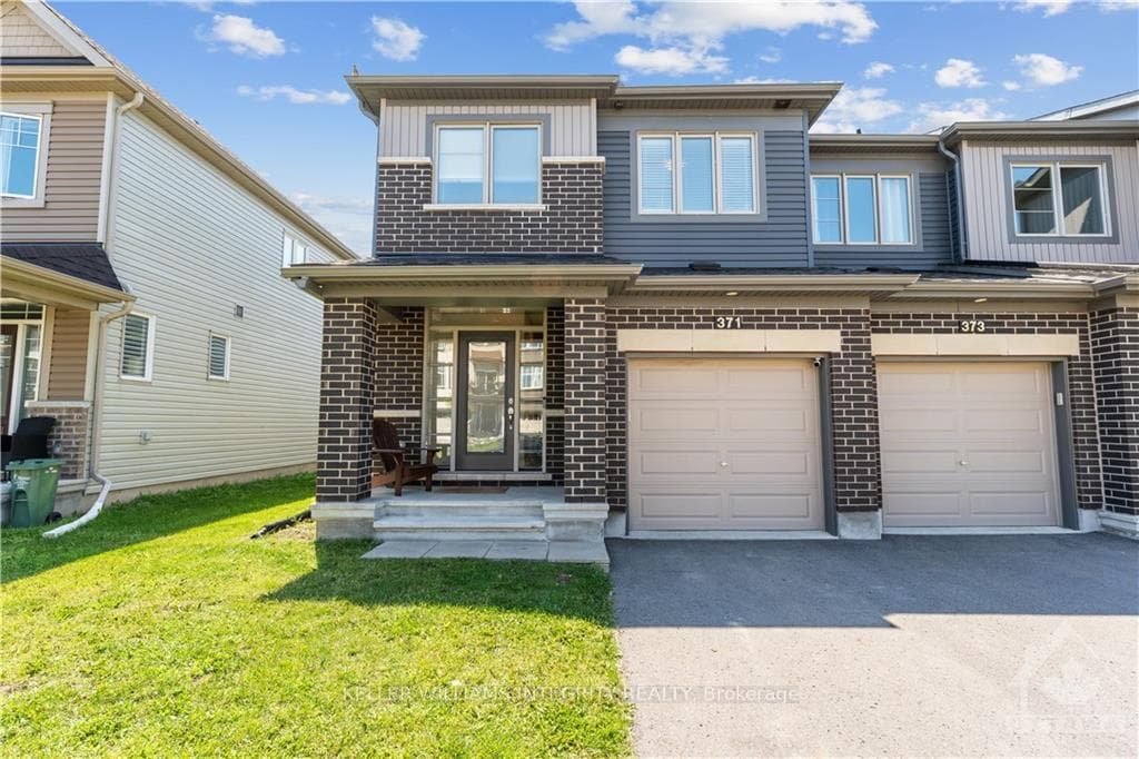 371 MOUNTAIN SORREL Way photo 1