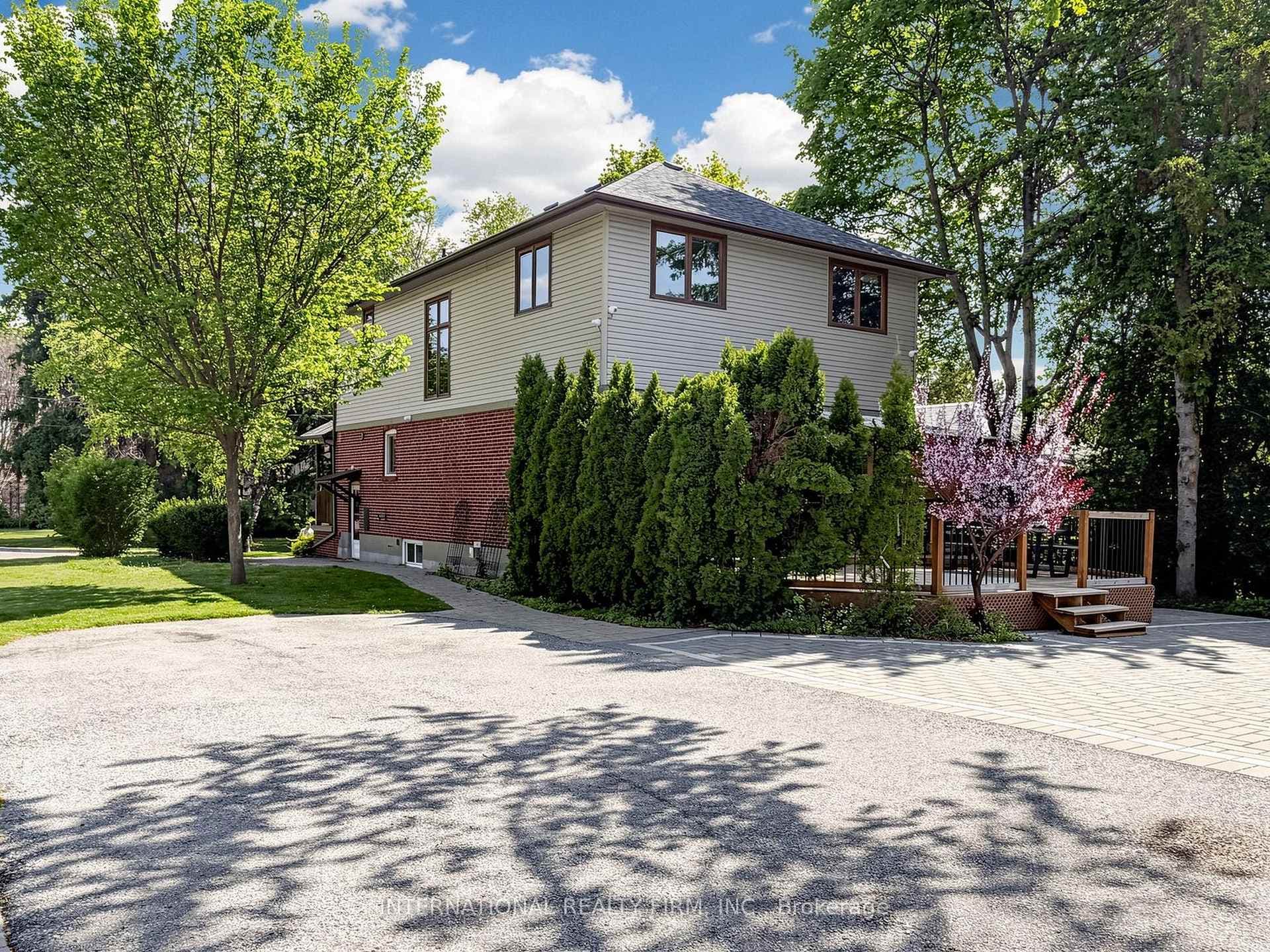 200 Burndale Avenue photo 46