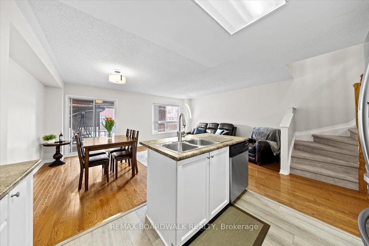 783 Cobble Hill Drive photo 17