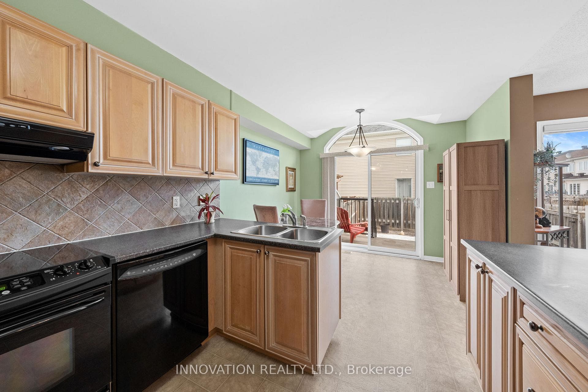 550 Louis Toscano Drive photo 15