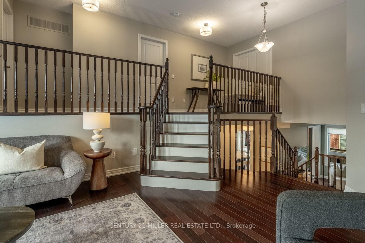 156 Nisbet Boulevard photo 25