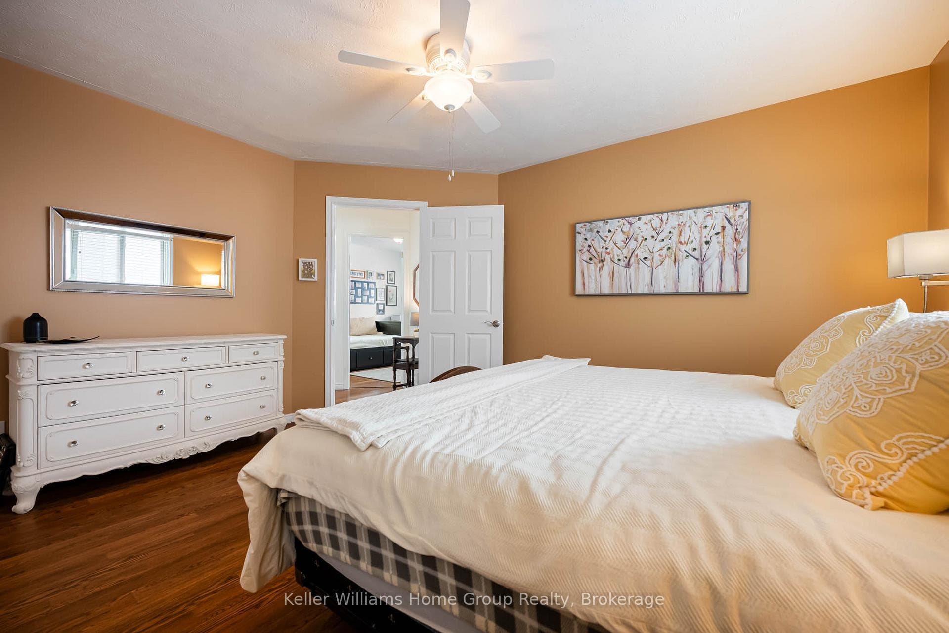 550 MAPLE Avenue photo 32