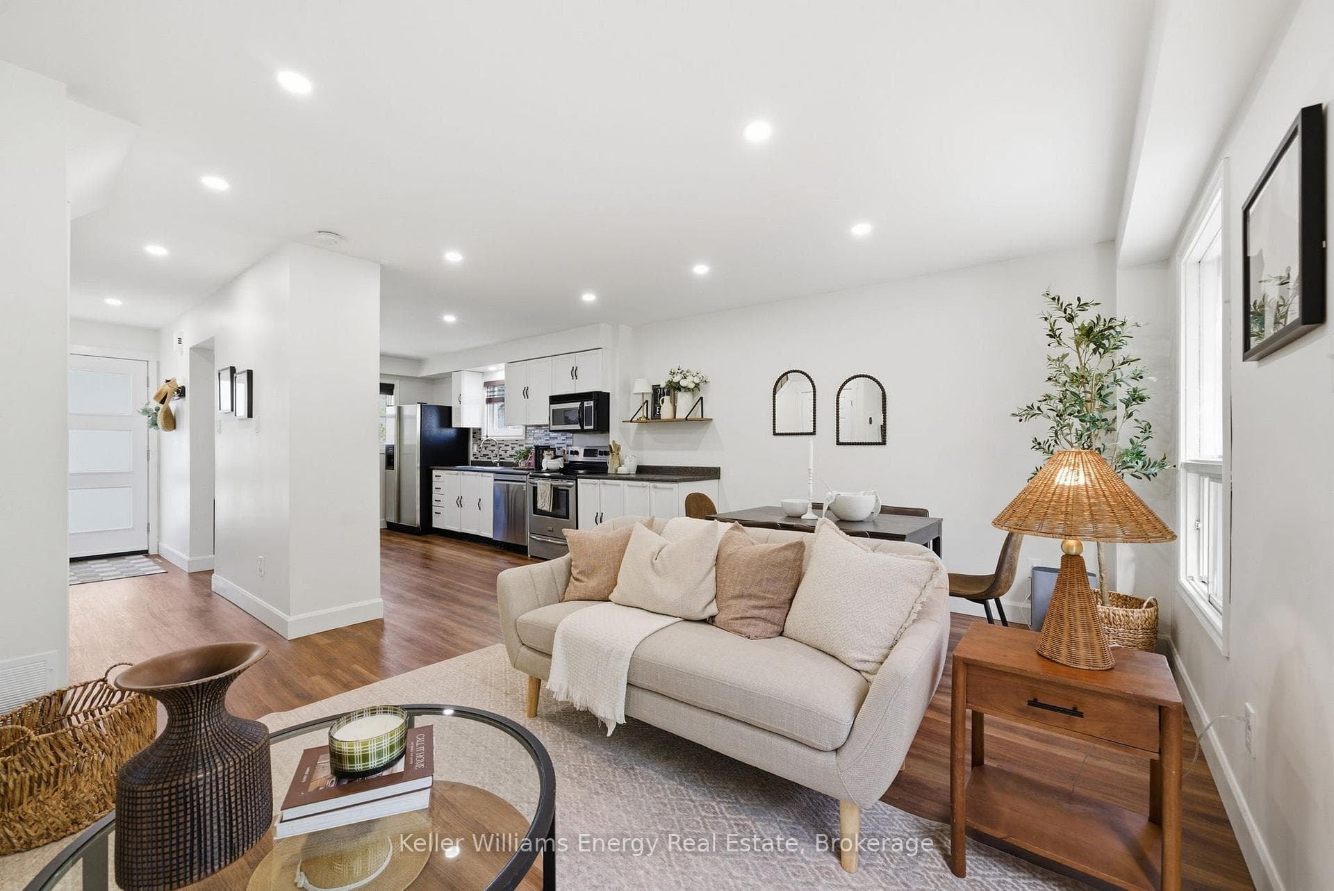 149 Andrew Street photo 11