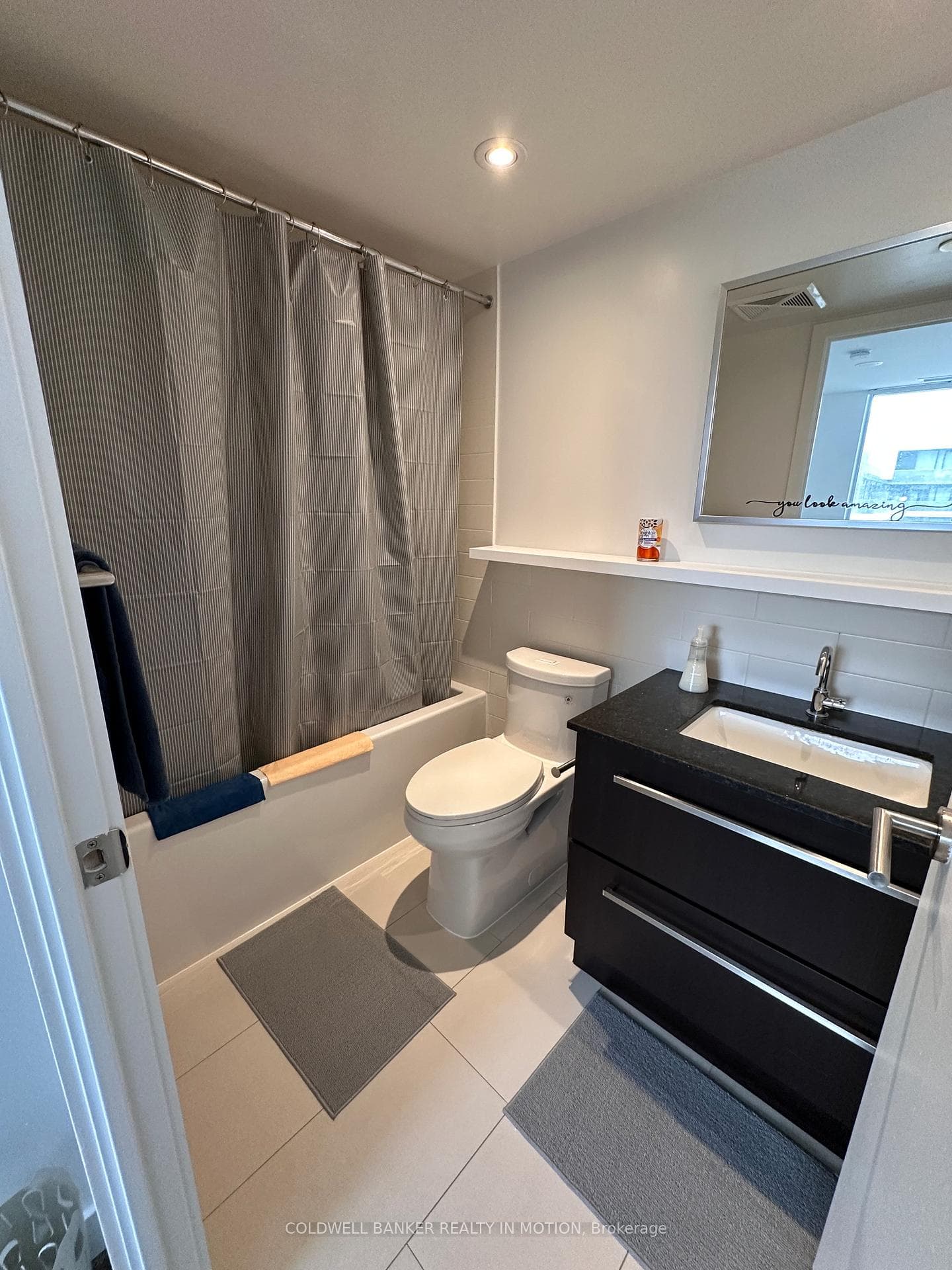 120 Varna Drive Unit 702 photo 8