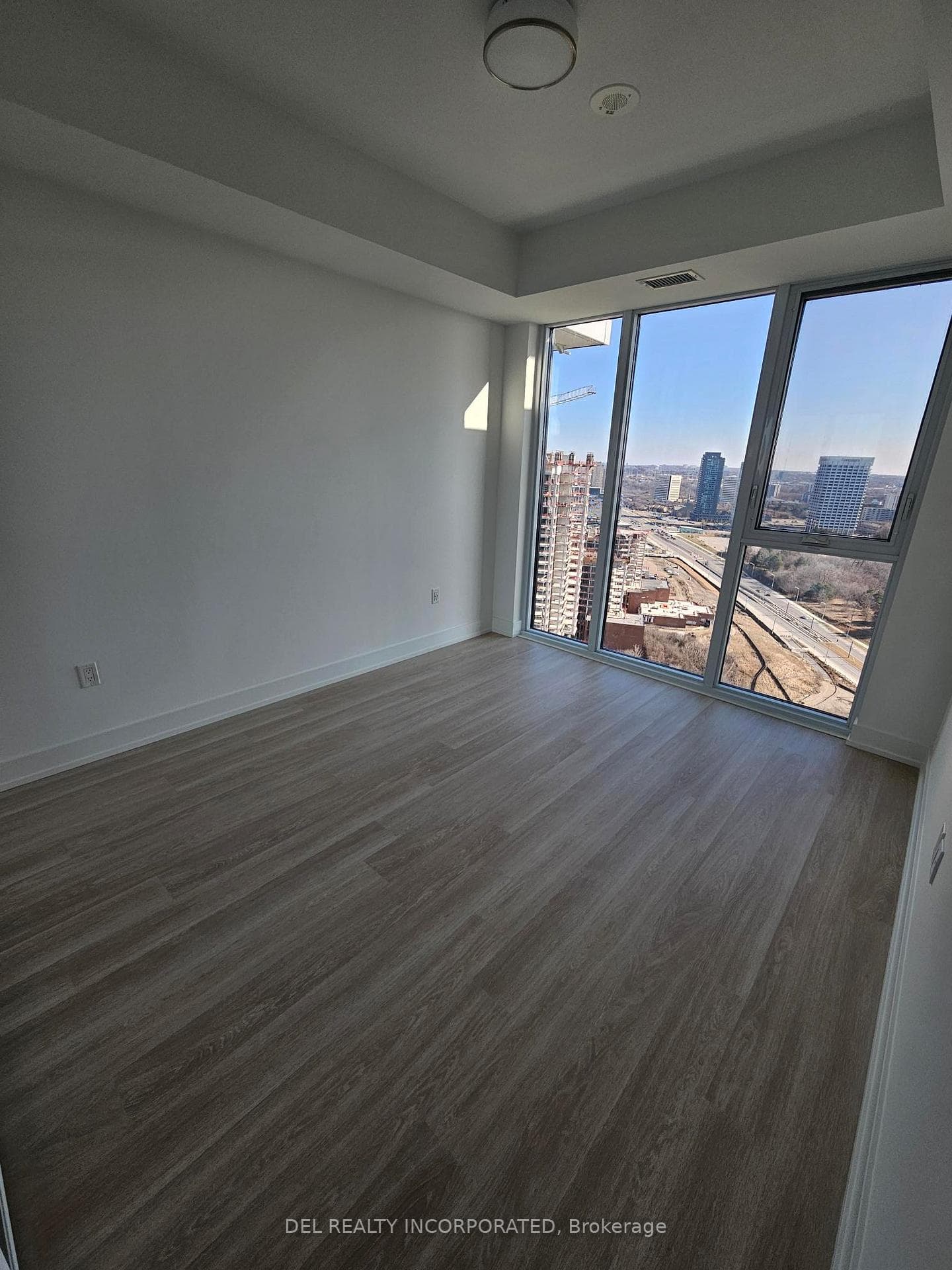 30 Inn On The Park Drive Unit 2607 photo 4