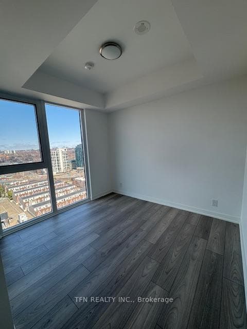 285 Dufferin Street Unit 1509 photo 7