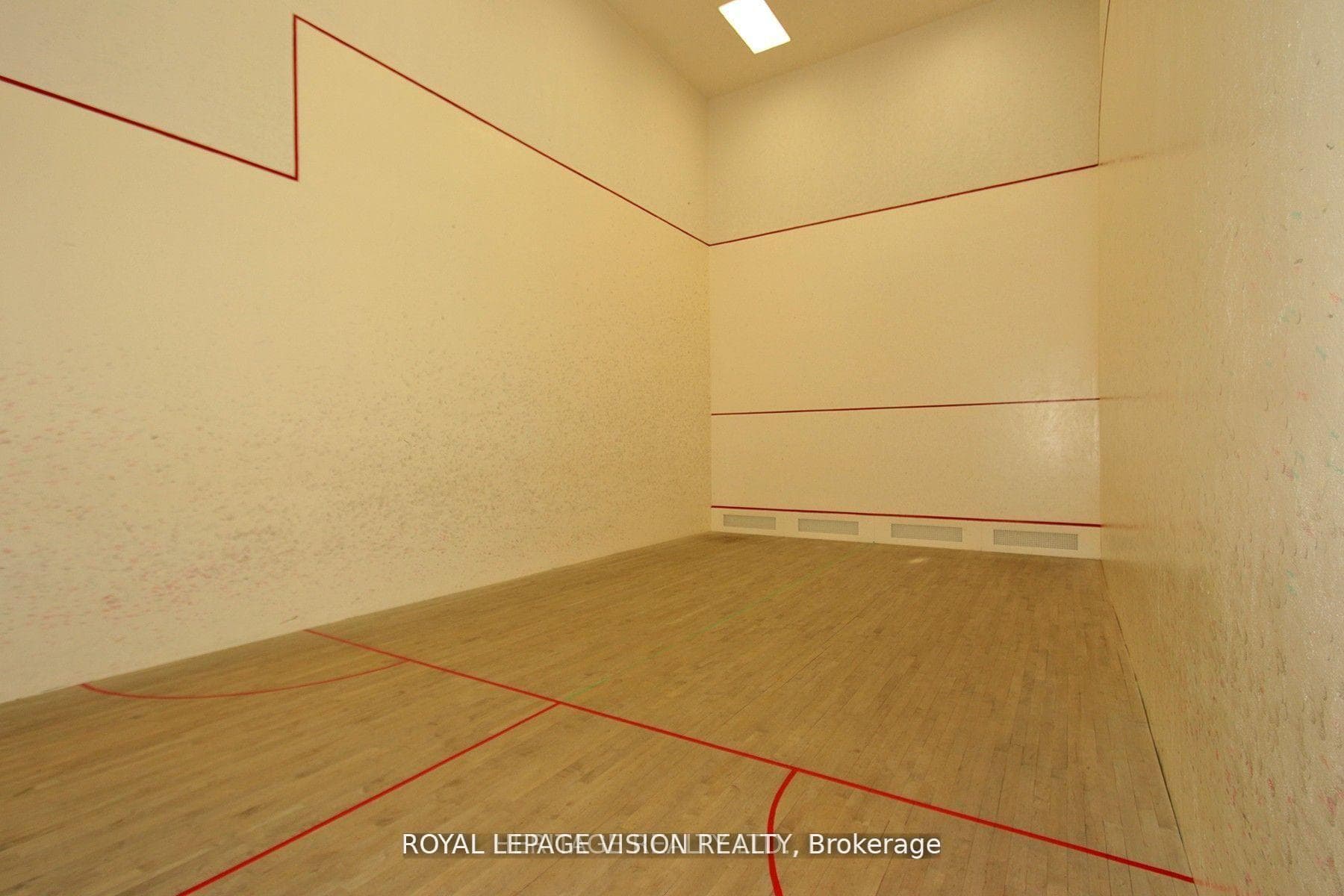 3231 Eglinton Avenue Unit 106 photo 10