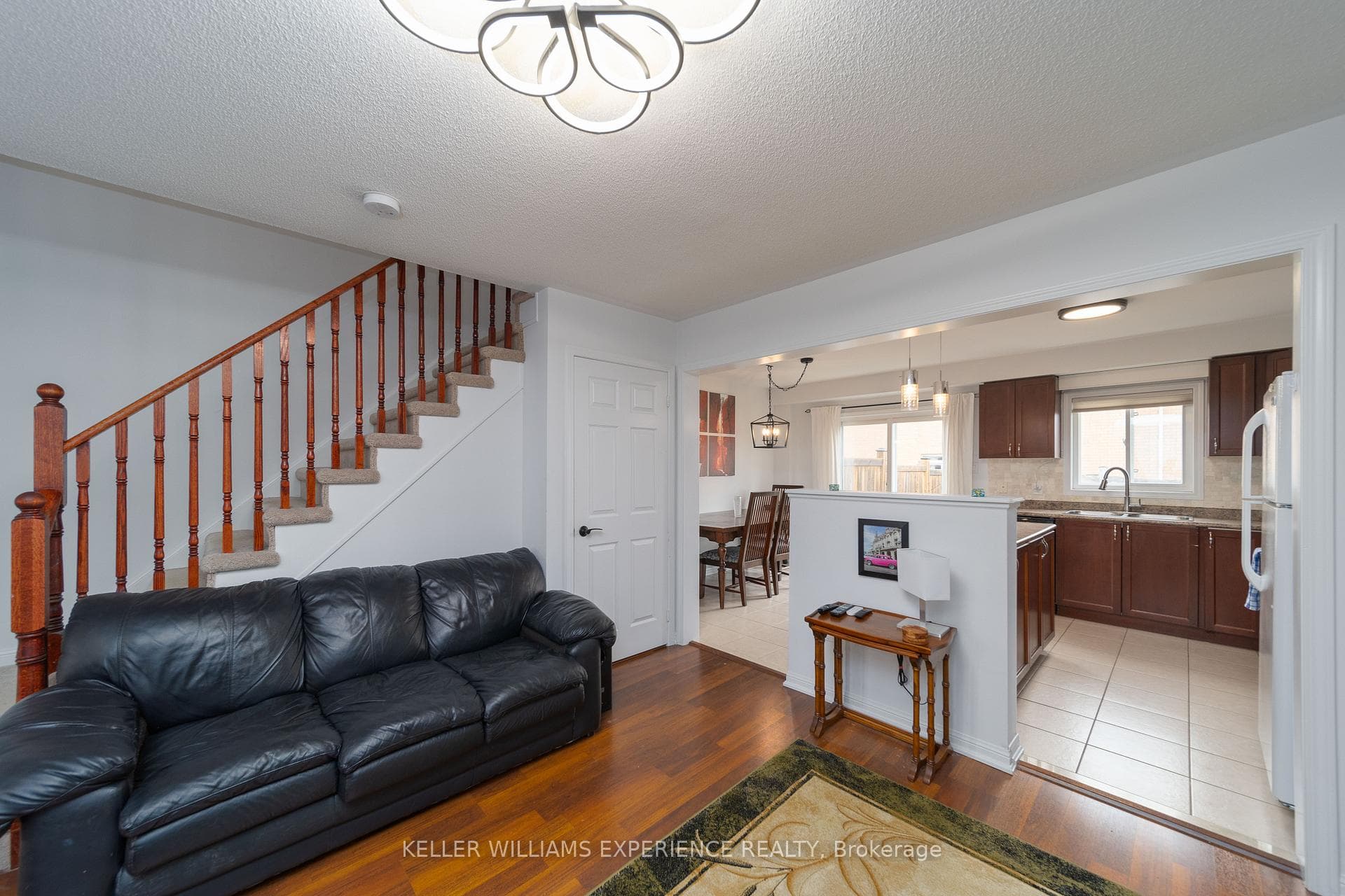 111 MAJESTY Boulevard photo 8