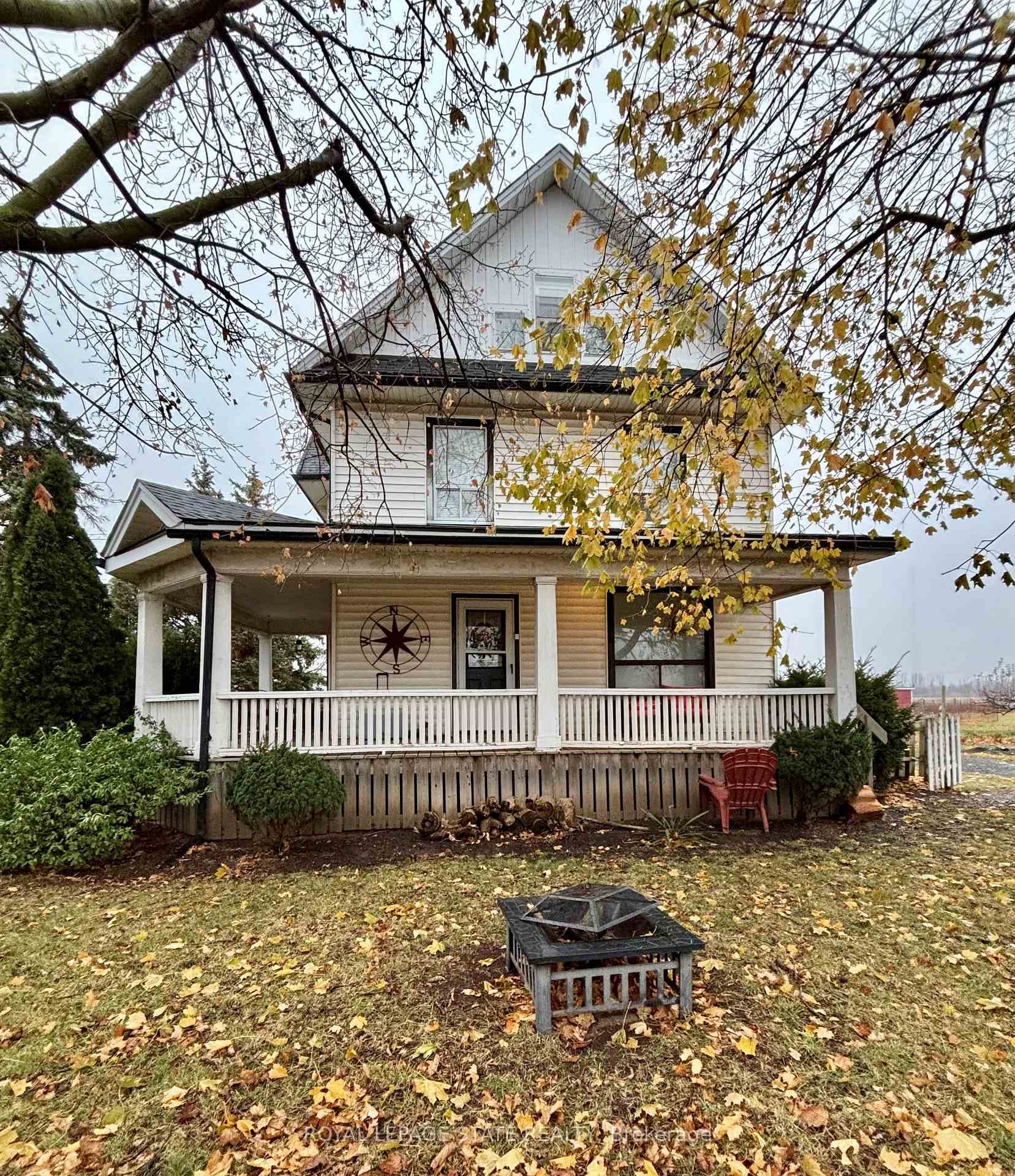 4195 John Street photo 1