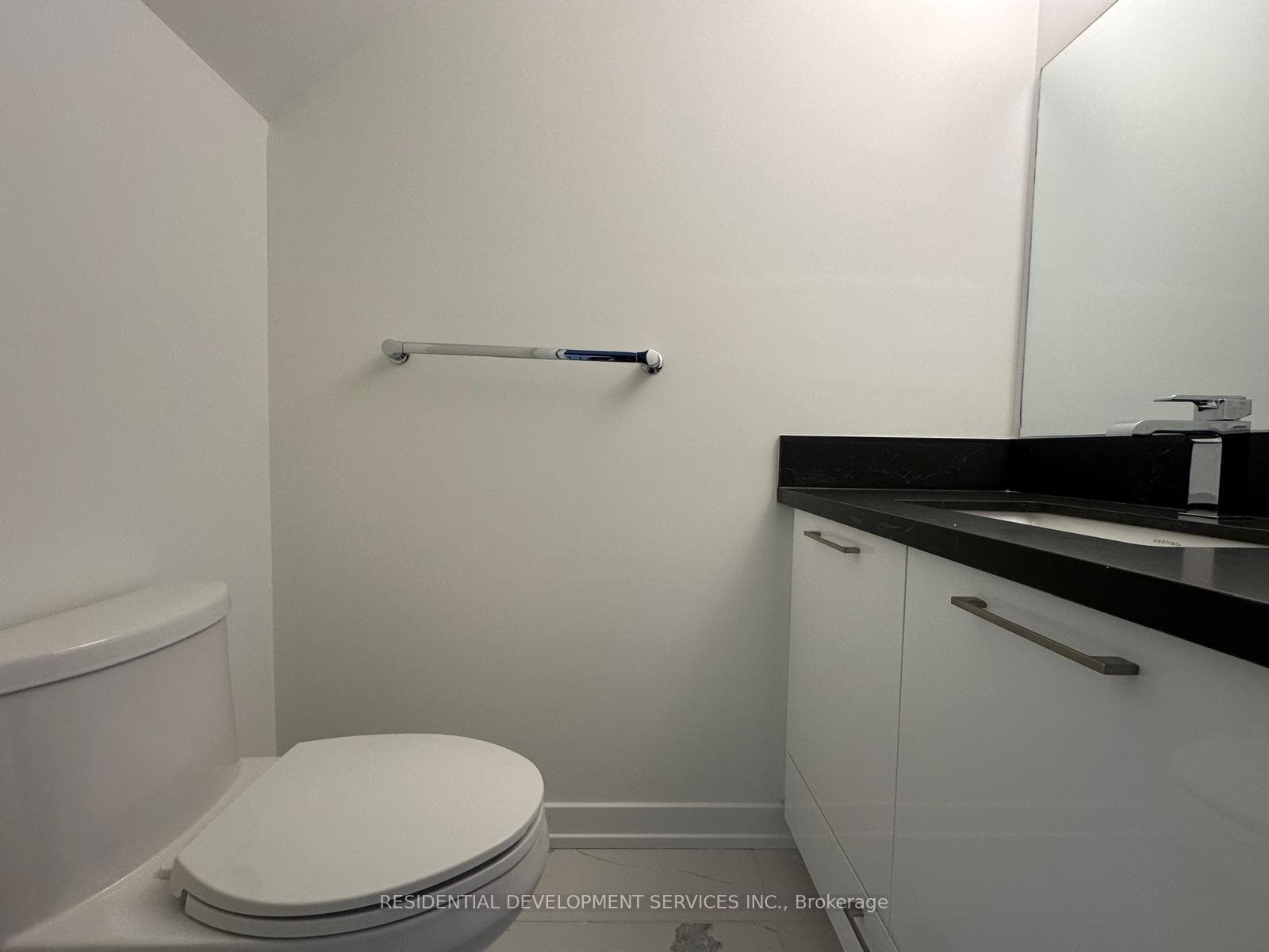 851 Sheppard Avenue Unit 36 photo 15