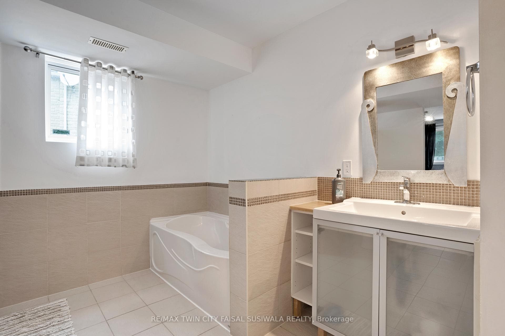 158 Mcmeeken Drive photo 30