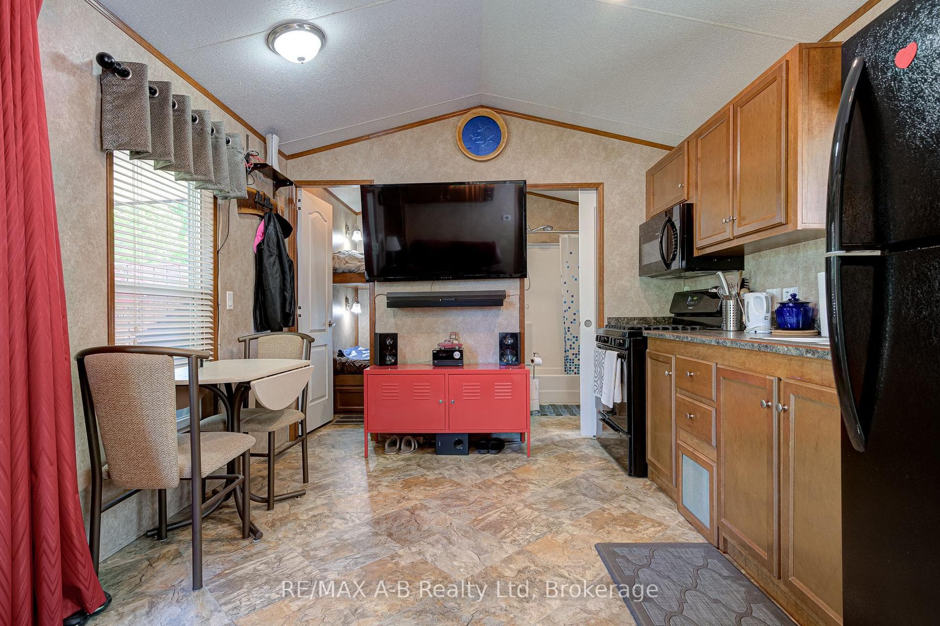 923590 Road 92 Road Unit 612 photo 14