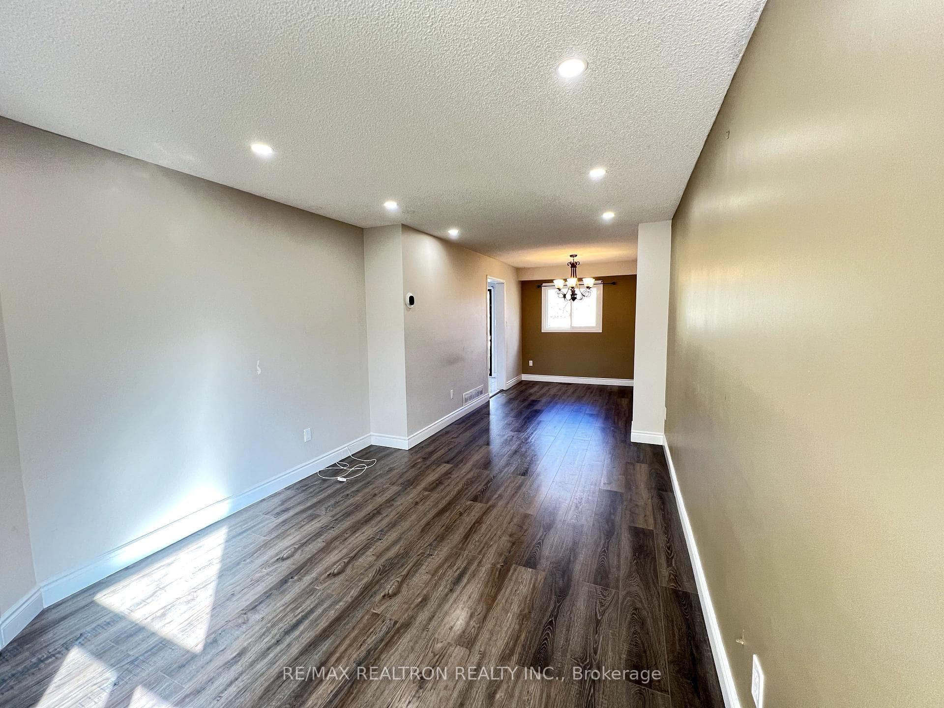 1630 Tawnberry Street photo 5