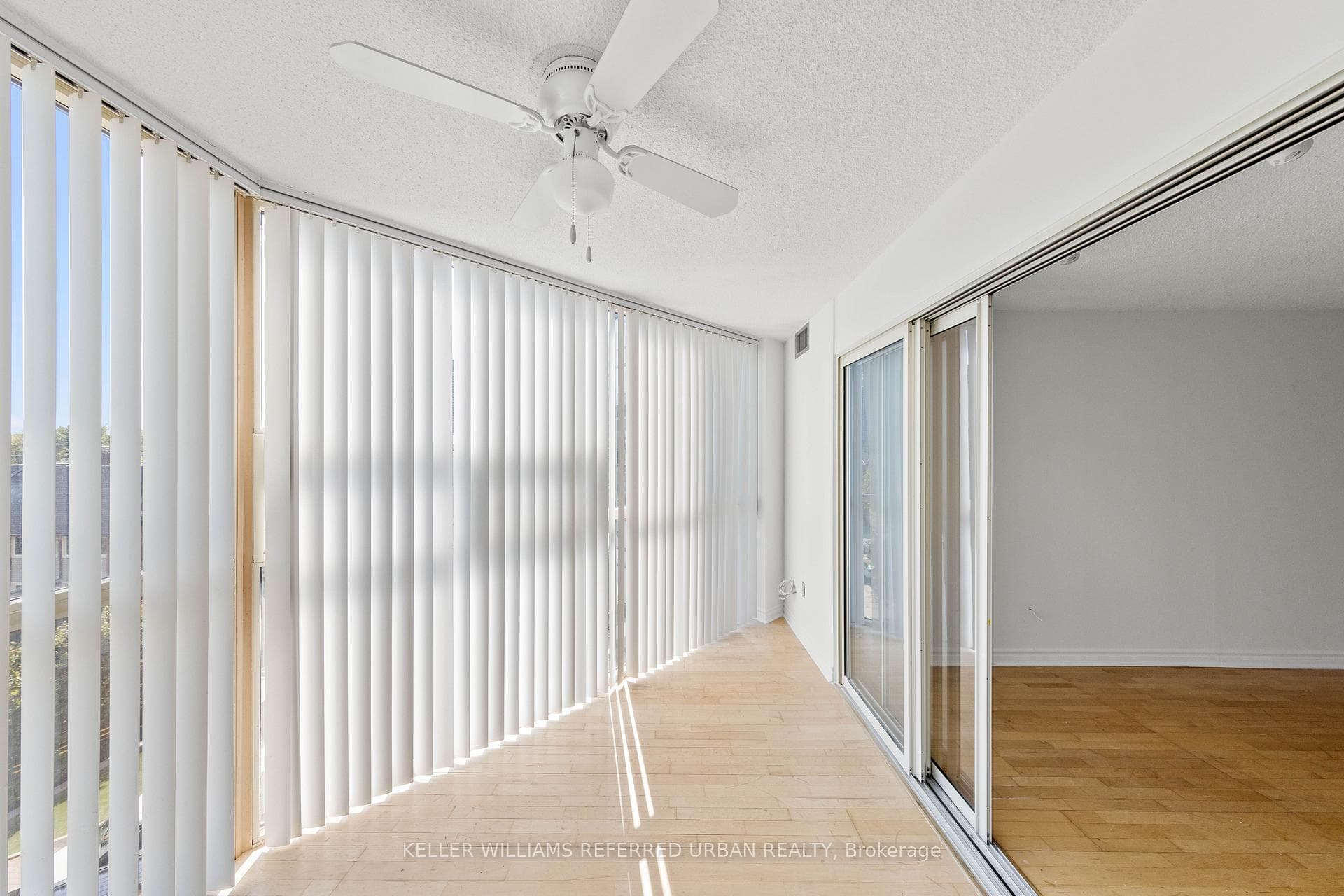 Den/Solarium