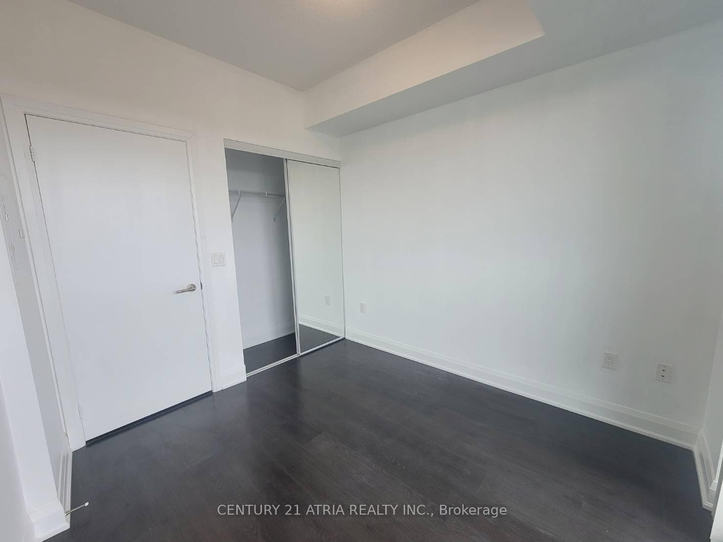 160 Vanderhoof Avenue Unit 615 photo 18