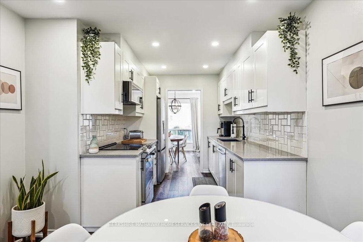 2234 Shipwright Road photo 14