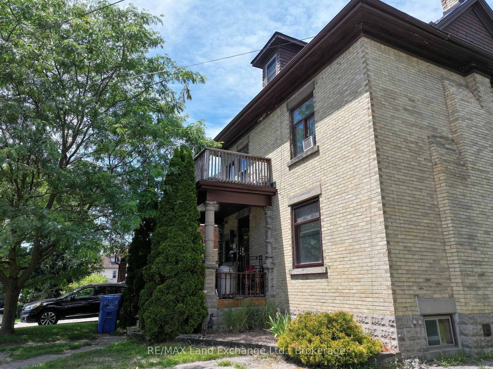 570 10th Street photo 37