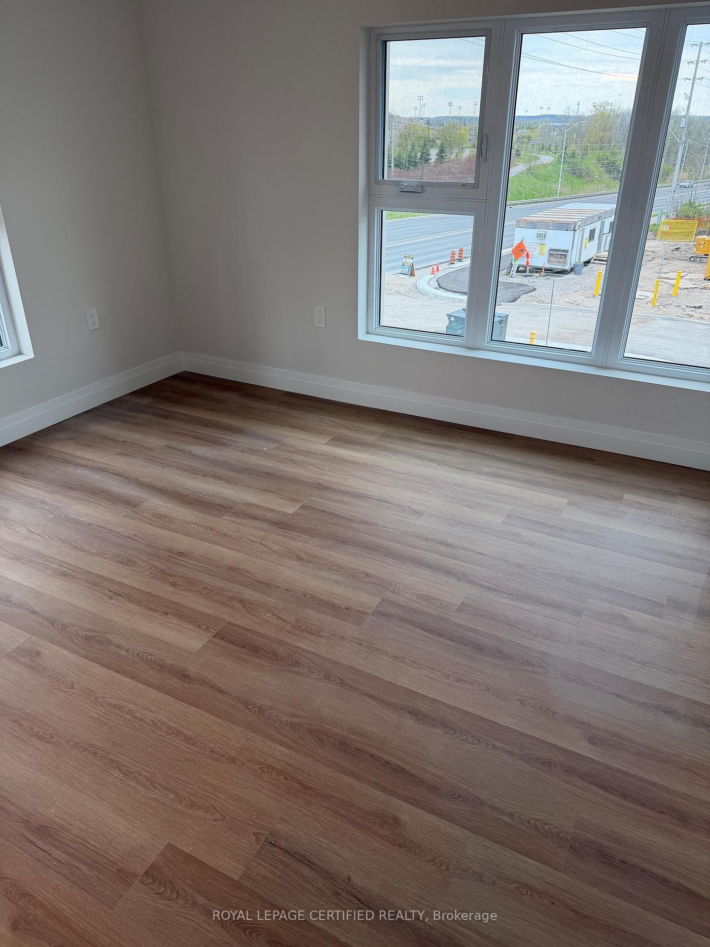 6415 Reginal Road 25 N/A Unit 316 photo 8