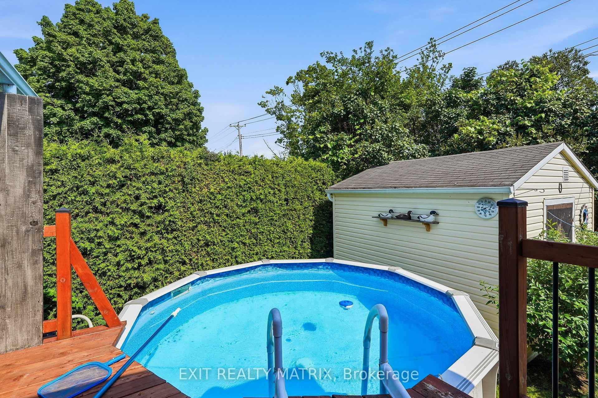 509 Ghislain Street photo 36