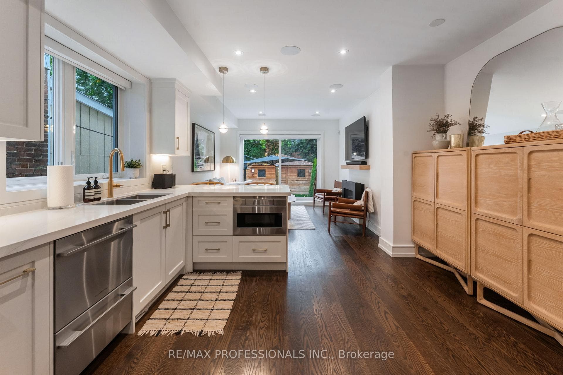 12 Mayfield Avenue photo 10