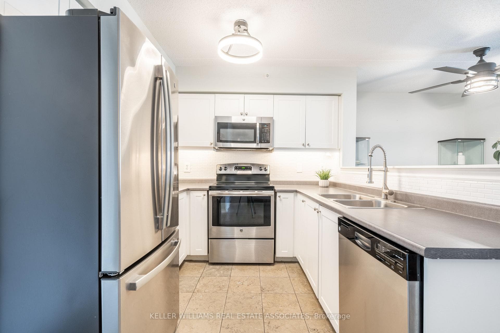 1470 Main Street Unit 314 photo 5
