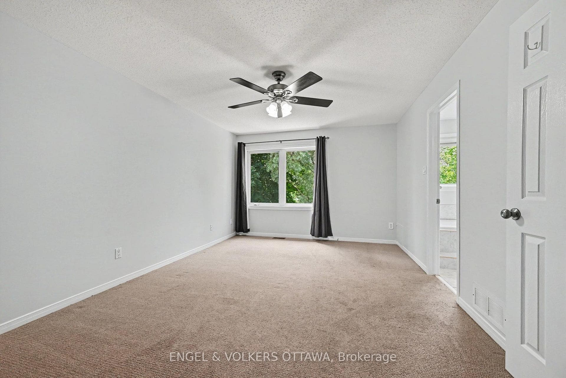 101 Margrave Avenue photo 11
