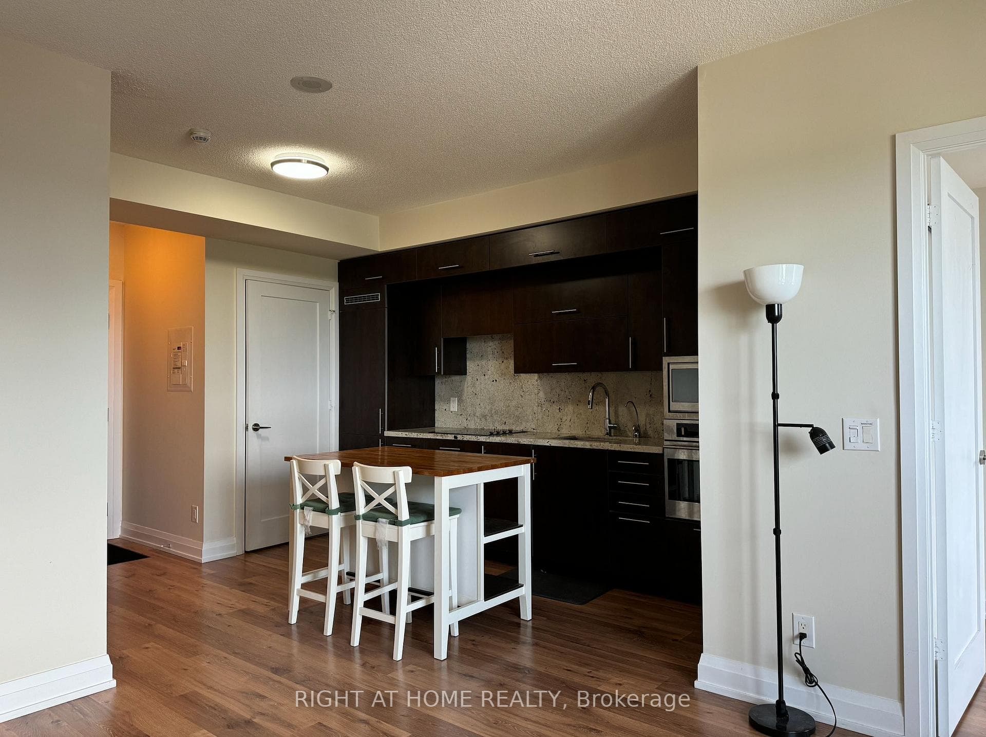 5 Sheppard Avenue Unit 2518 photo 3