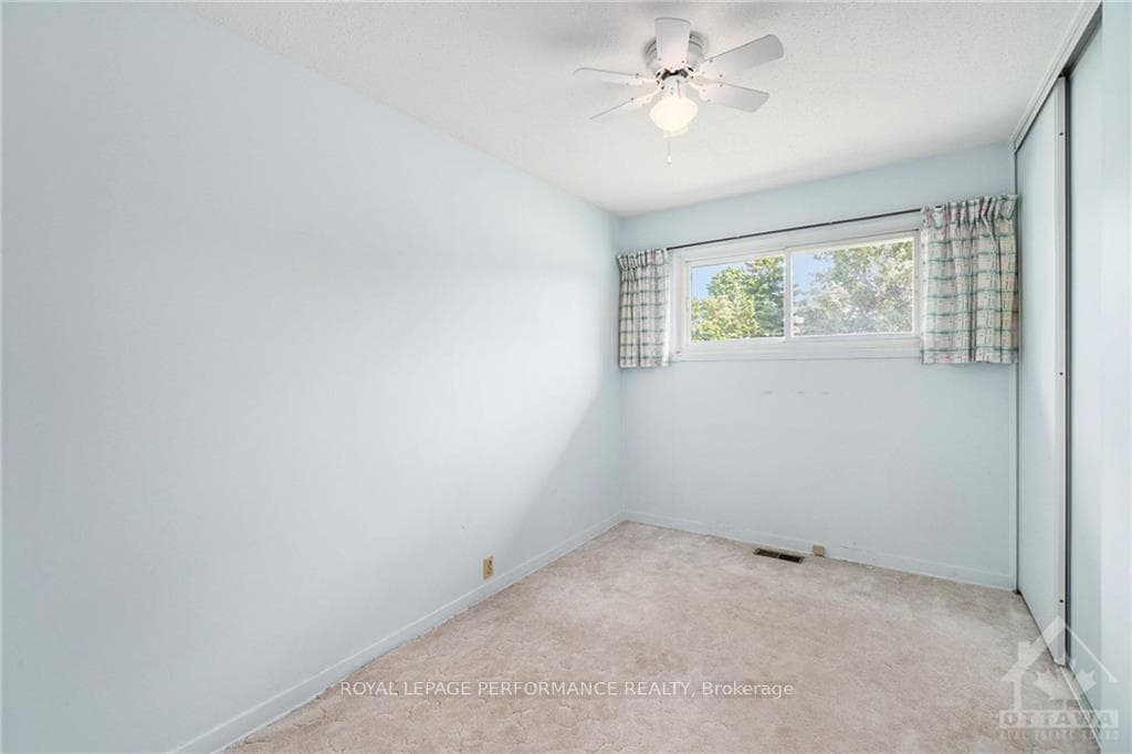 11 KILMORY Crescent photo 15