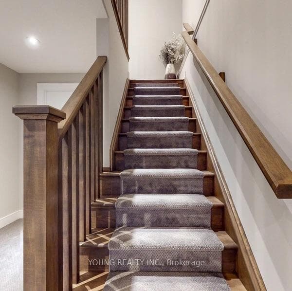 46 Plewes Drive photo 41