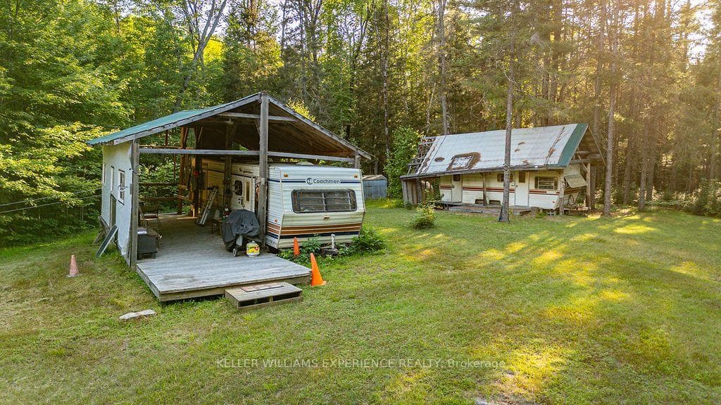 2101 Ahmic Lake Road photo 14