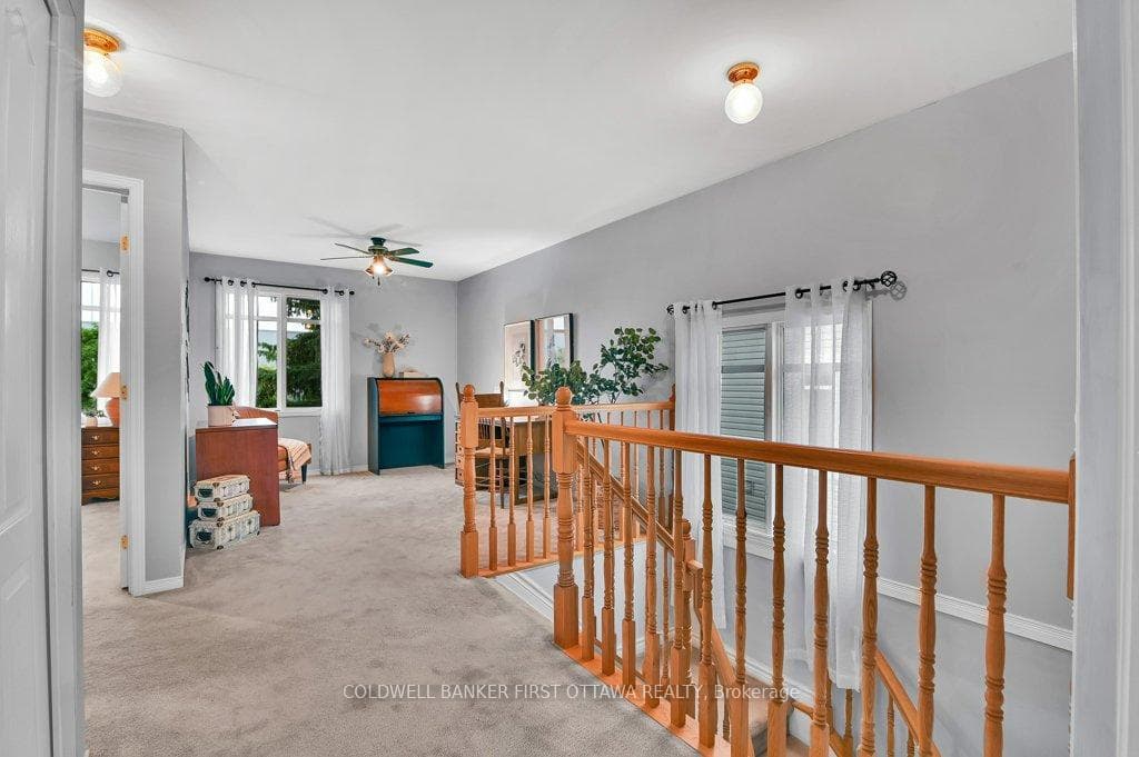 131 Hearst Way photo 15