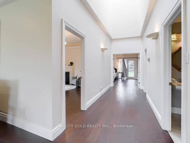 16 OCHS Drive photo 9