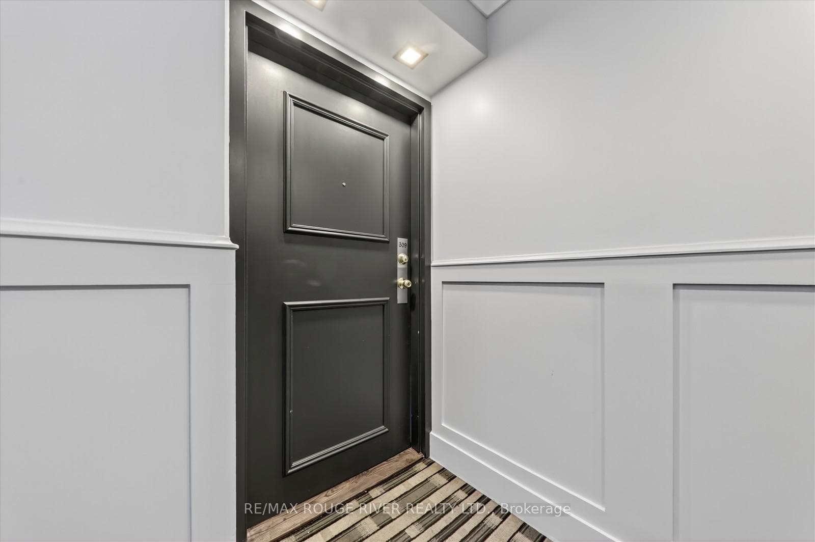 8 Silver Bell Grove Unit 309 photo 8