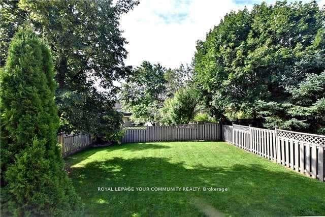 51 Falan Heights Crescent photo 16