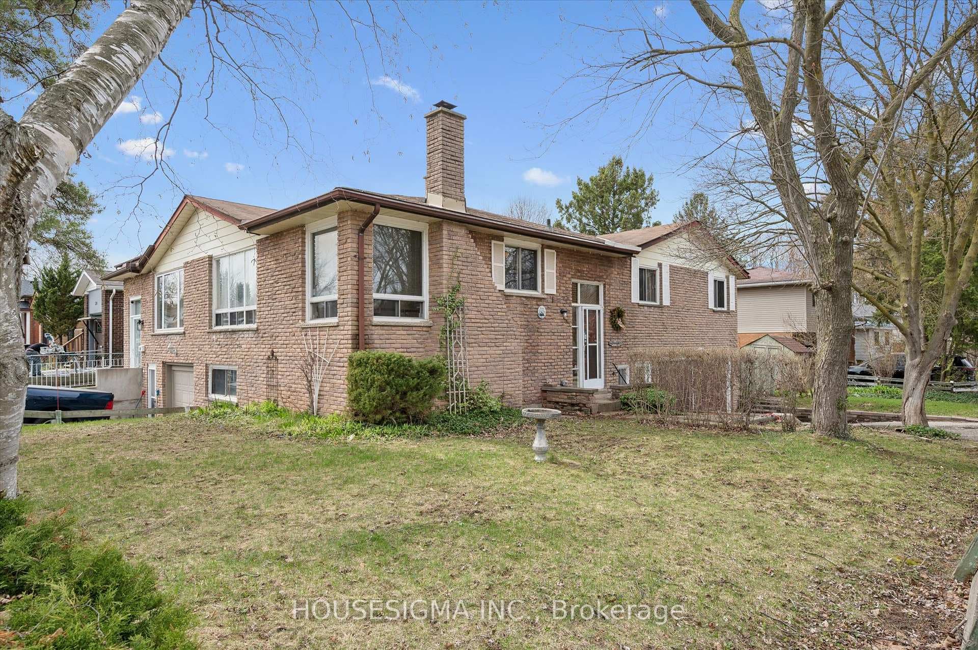 3 Inadale Court photo 4