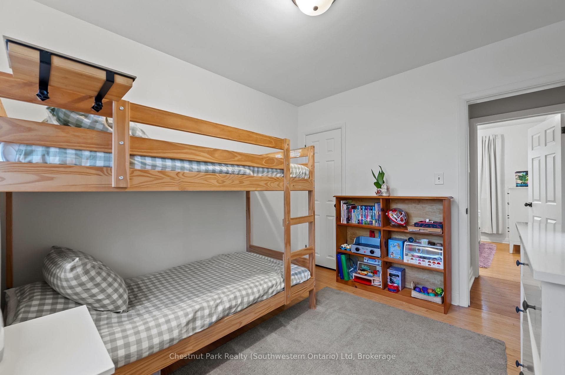 22 Hamel Avenue photo 20