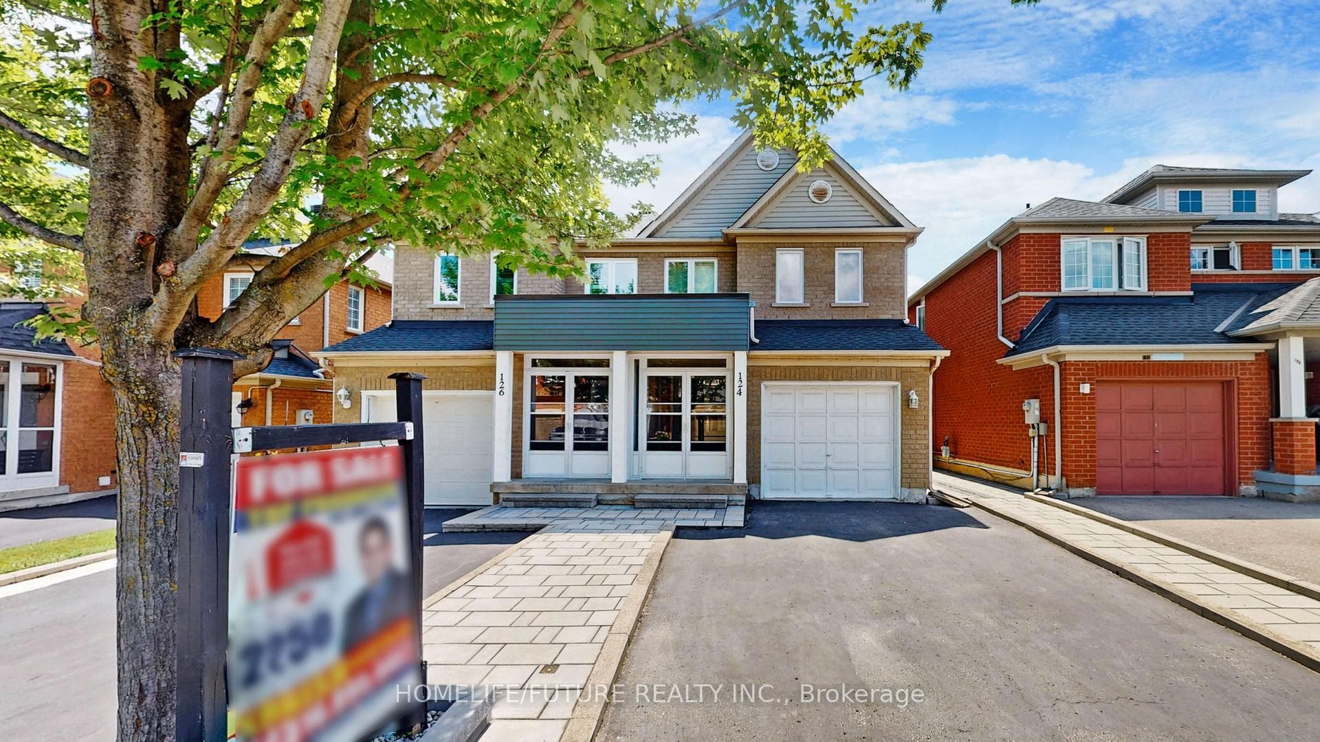124 Tara Crescent photo 1
