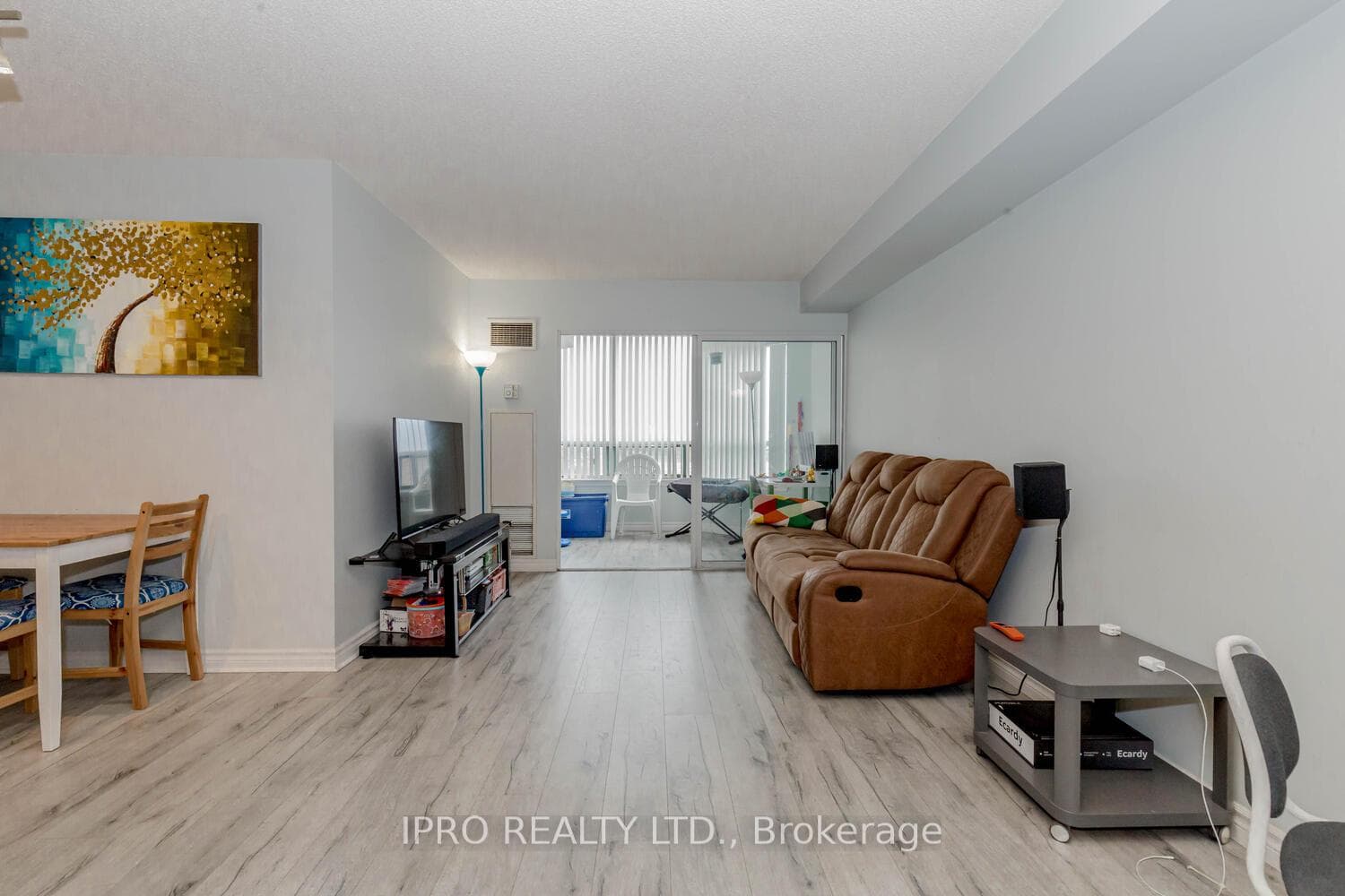 135 Hillcrest Avenue Unit 1213 photo 15