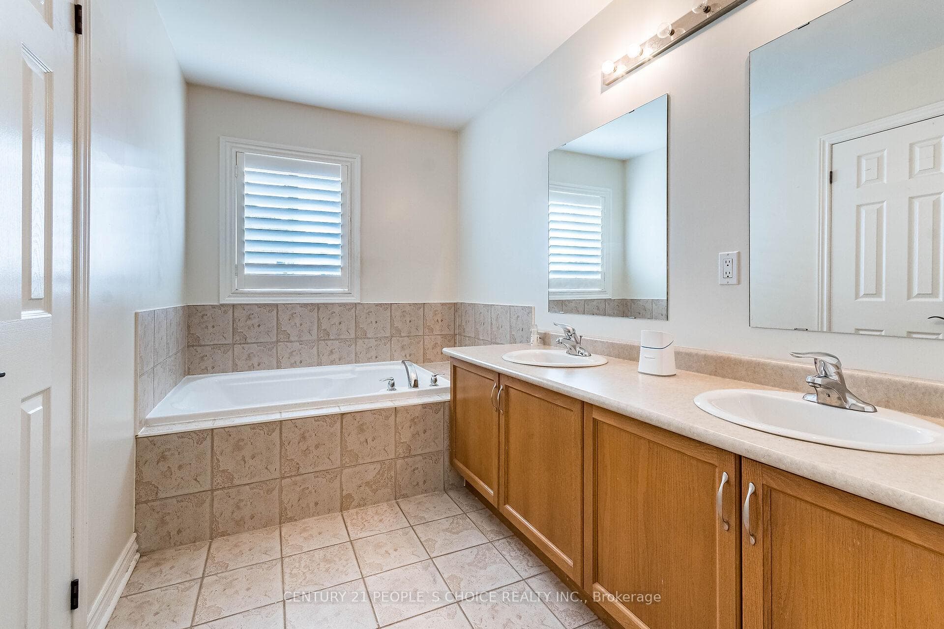 268 Vellore Avenue photo 15