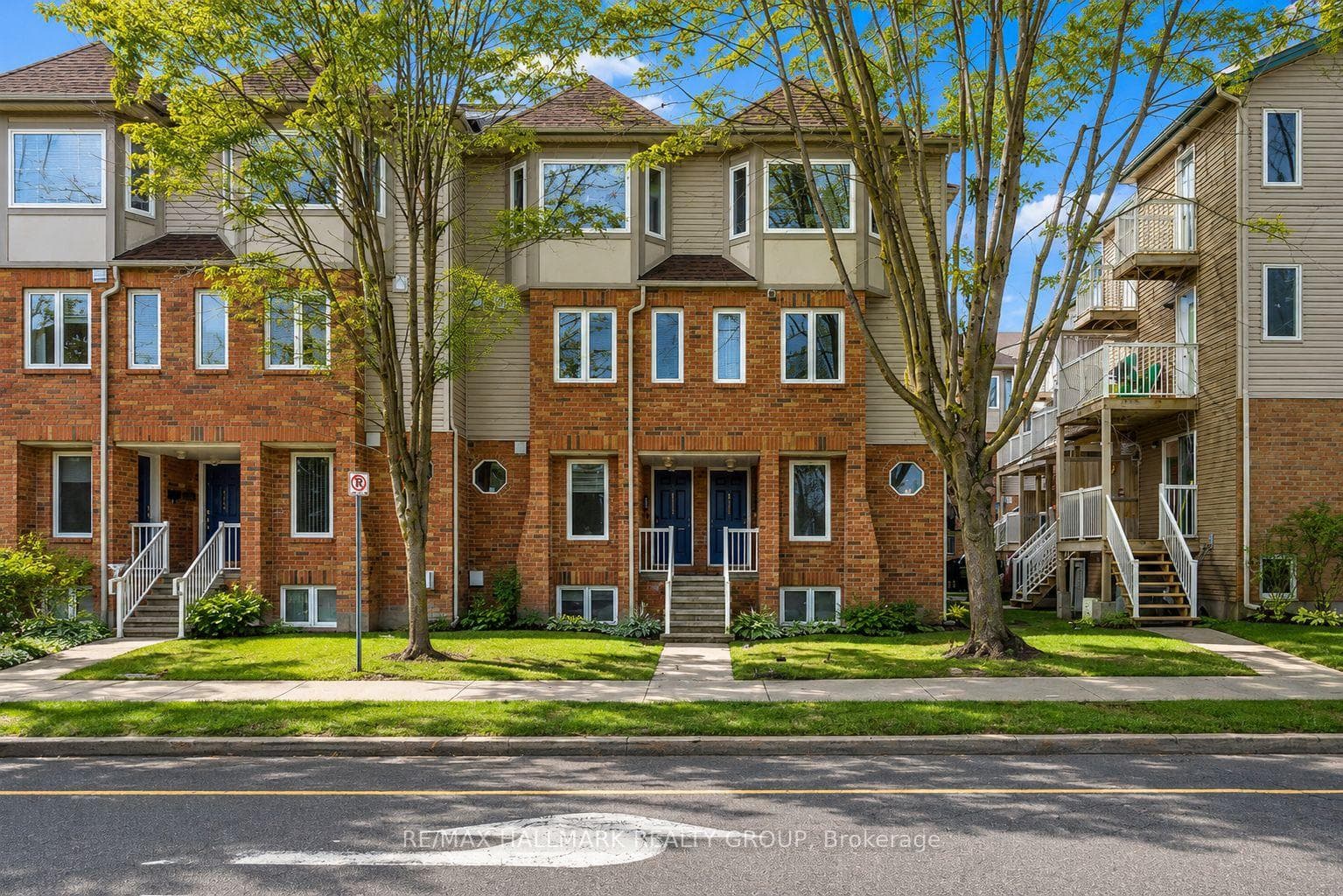 1344 Guthrie Street photo 1