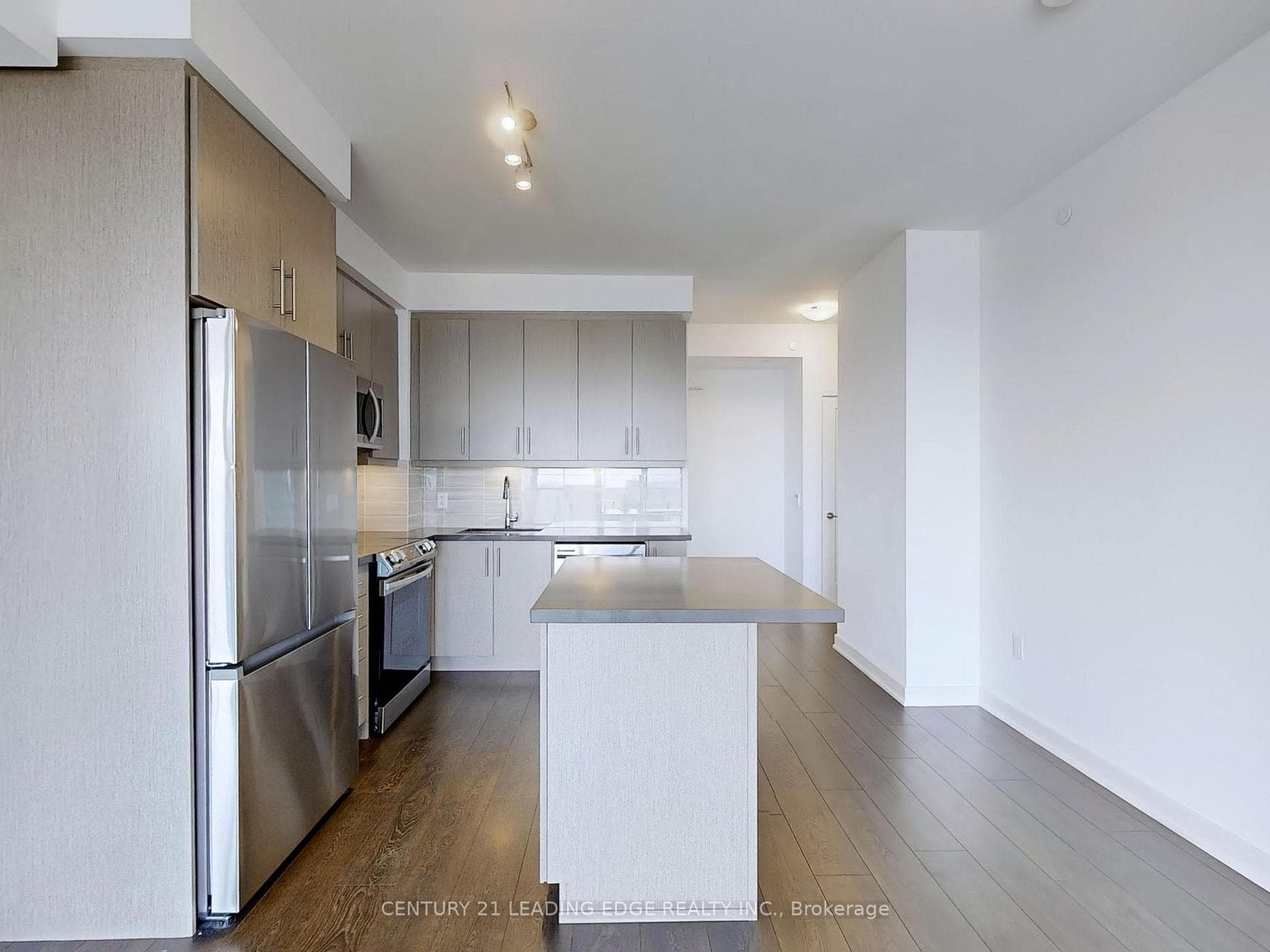 105 Oneida Crescent Unit 2307 photo 8
