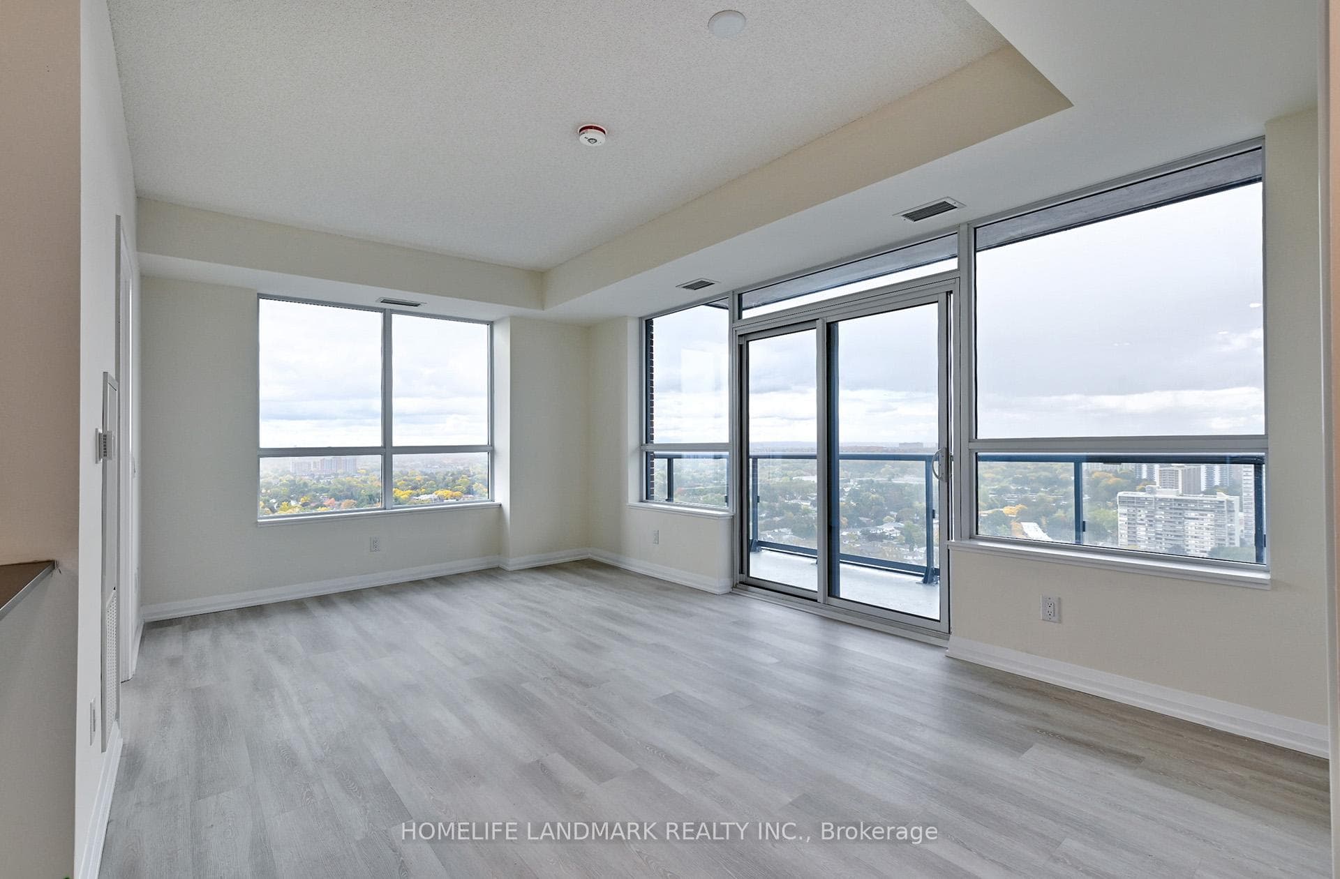 3270 Sheppard Avenue Unit 2229 photo 8