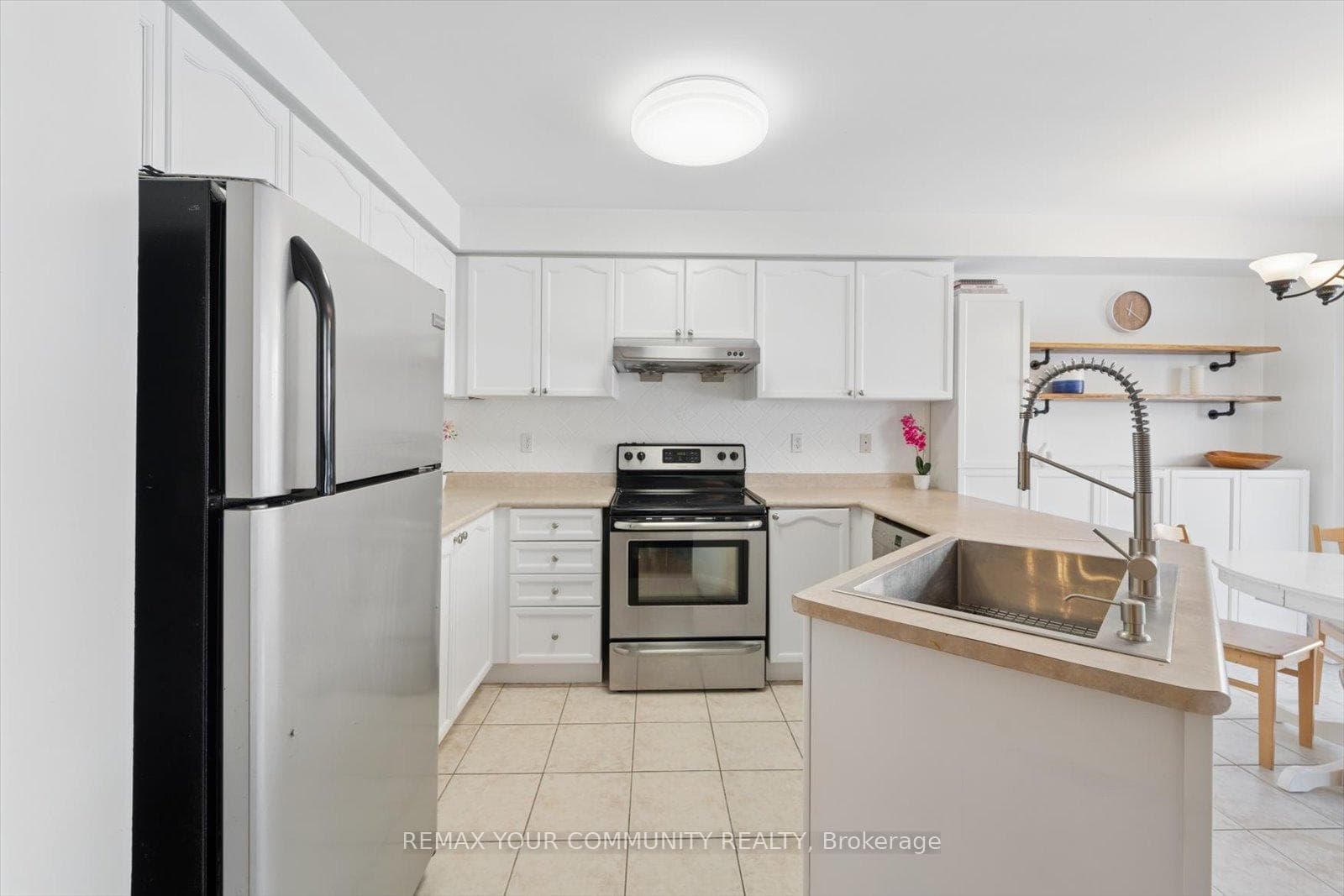 52 Novella Road photo 19