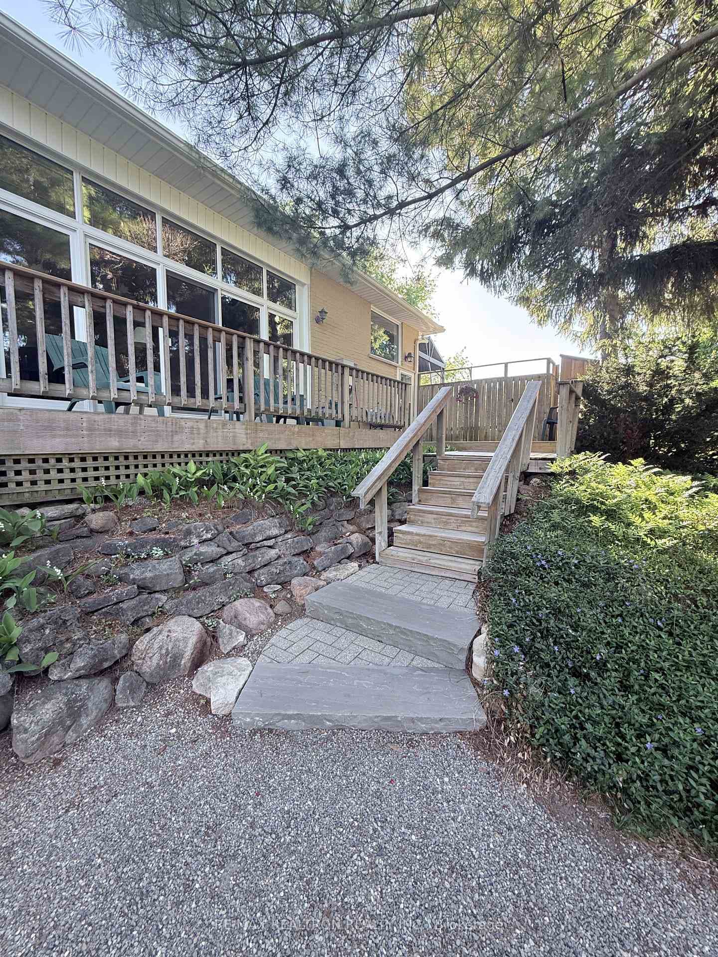 26 Kennedy Road photo 5